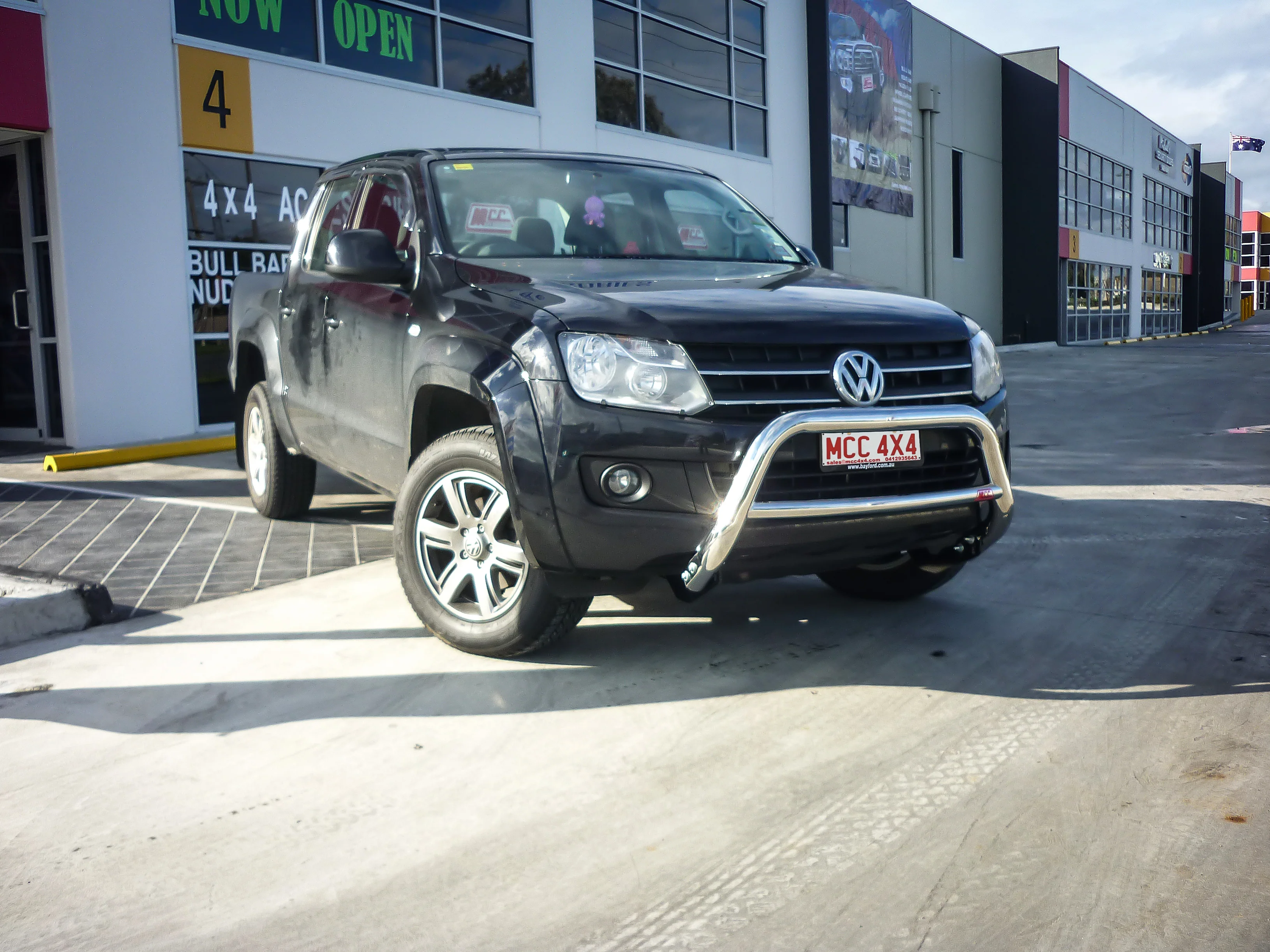 Amarok 2011-On 009 Low Nudge Bar Package (non sensors compatible) - SKU MCC-04001-009L - Image 2