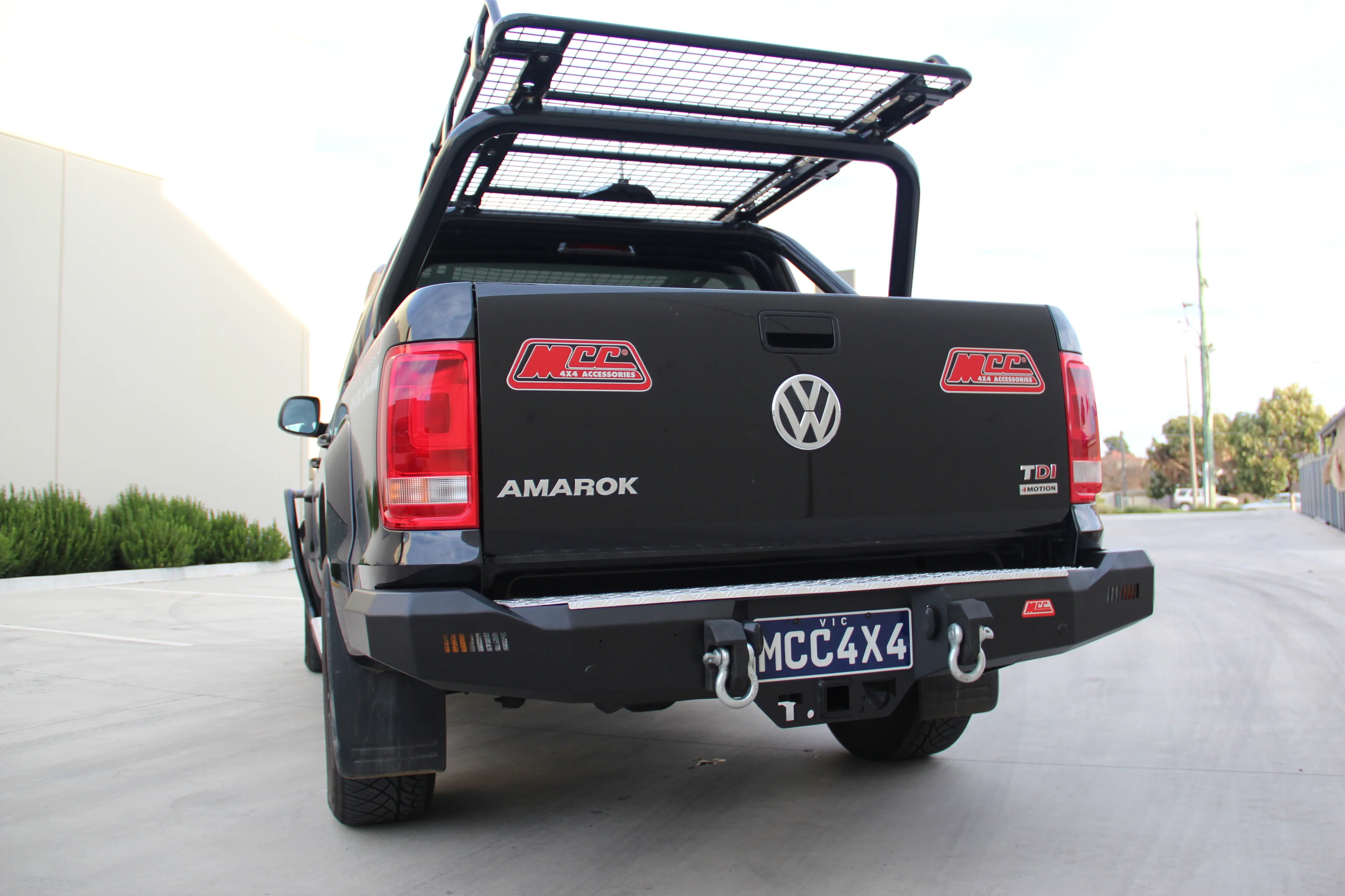 Amarok 2011-On 03205BTR Swing Sport Bar Black Tube with Roof Rack Package - SKU MCC-04001-05B185TR - Image 4