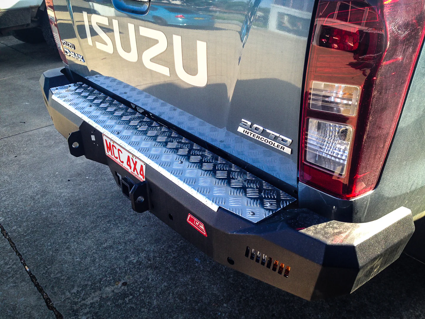 Dmax/Colorado RT RG 2012-2019 022-01 Rocker Rear Bar Package - SKU MCC-08002-201 - Image 5