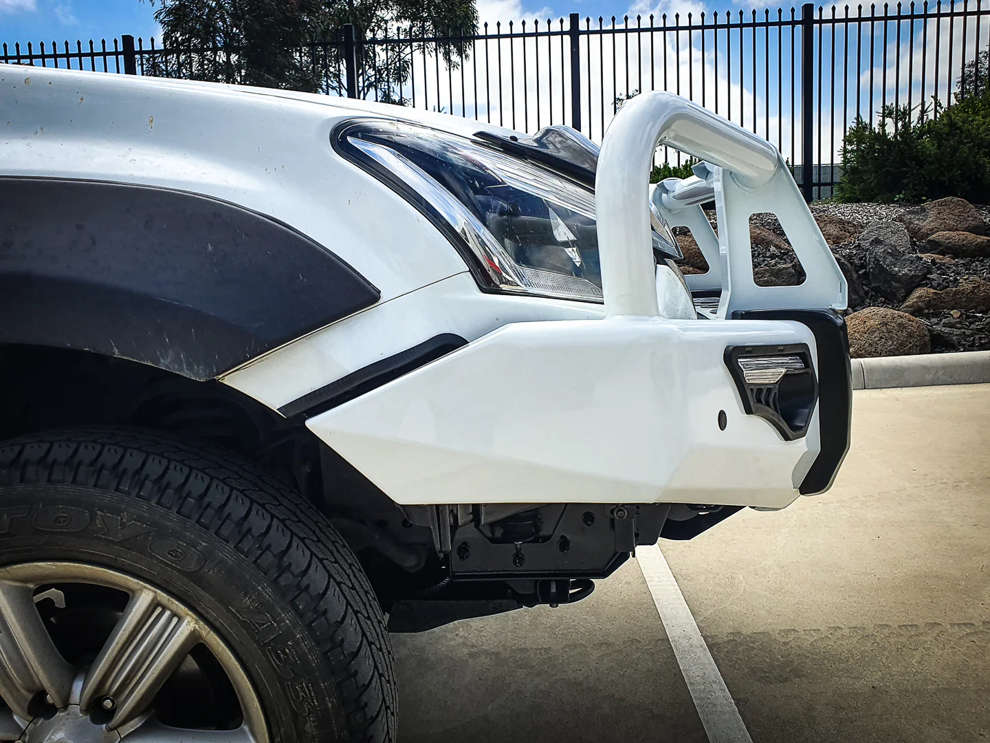 Dmax facelift 2017-2020 808-02 Phoenix Bar A-Frame Package - SKU MCC-08005-802 - Image 5