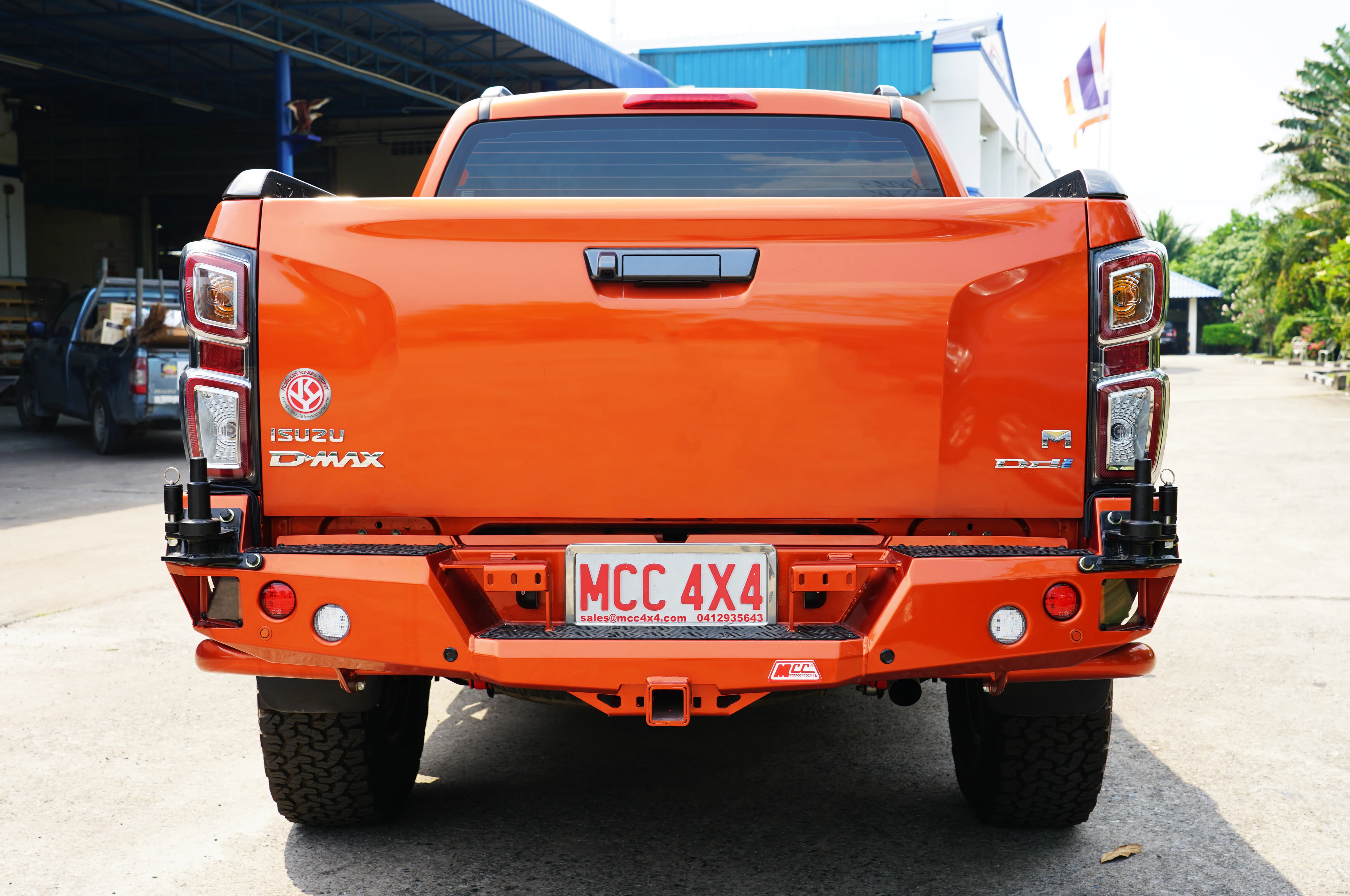 Dmax RG/BT50 TF 2020-Present 022-02 Rear Wheel Carrier Bar Only with Side Protection Package - SKU MCC-08007-202PRO - Image 3