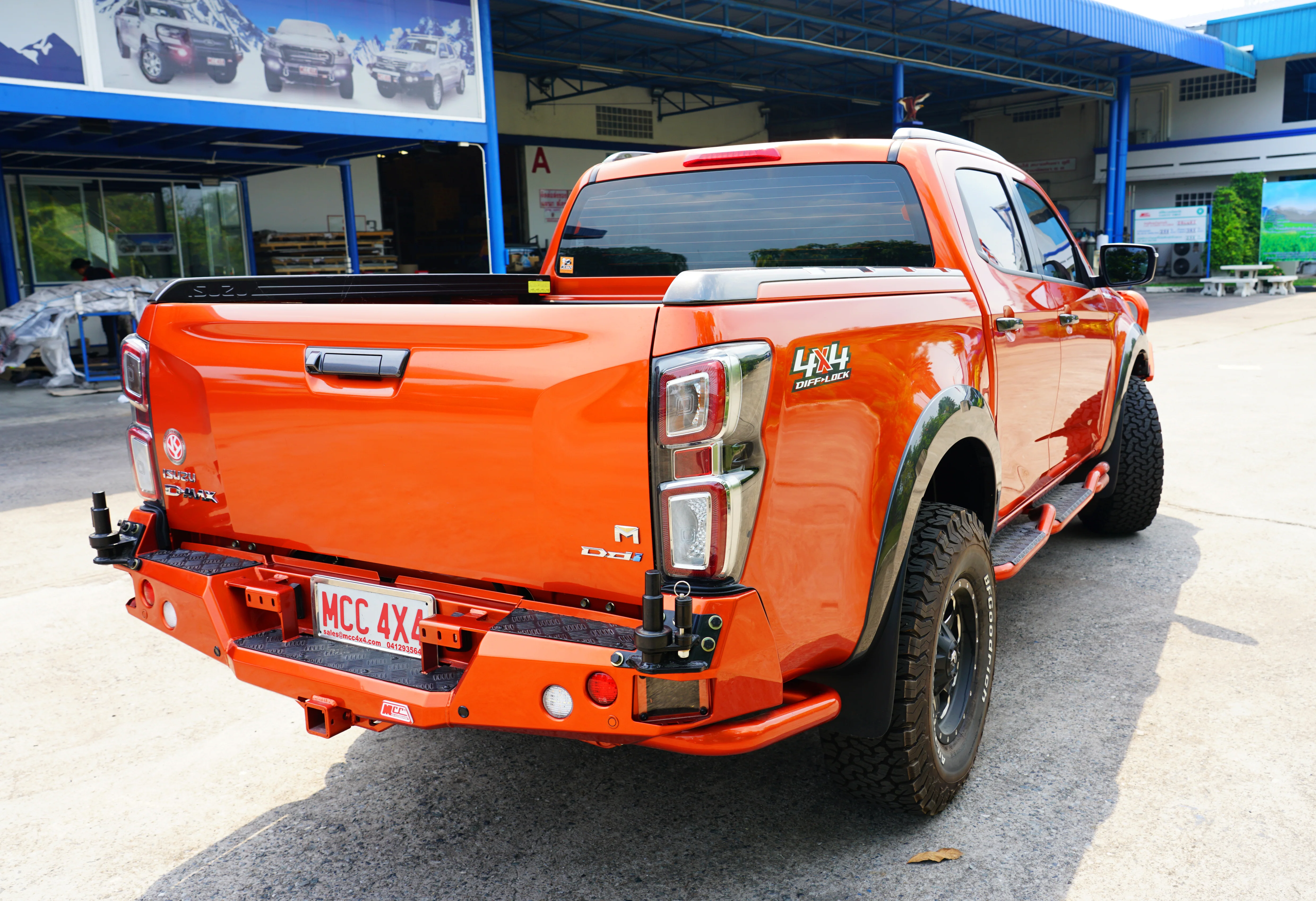 Dmax RG/BT50 TF 2020-Present 022-02 Rear Wheel Carrier Bar Only with Side Protection Package - SKU MCC-08007-202PRO - Image 4