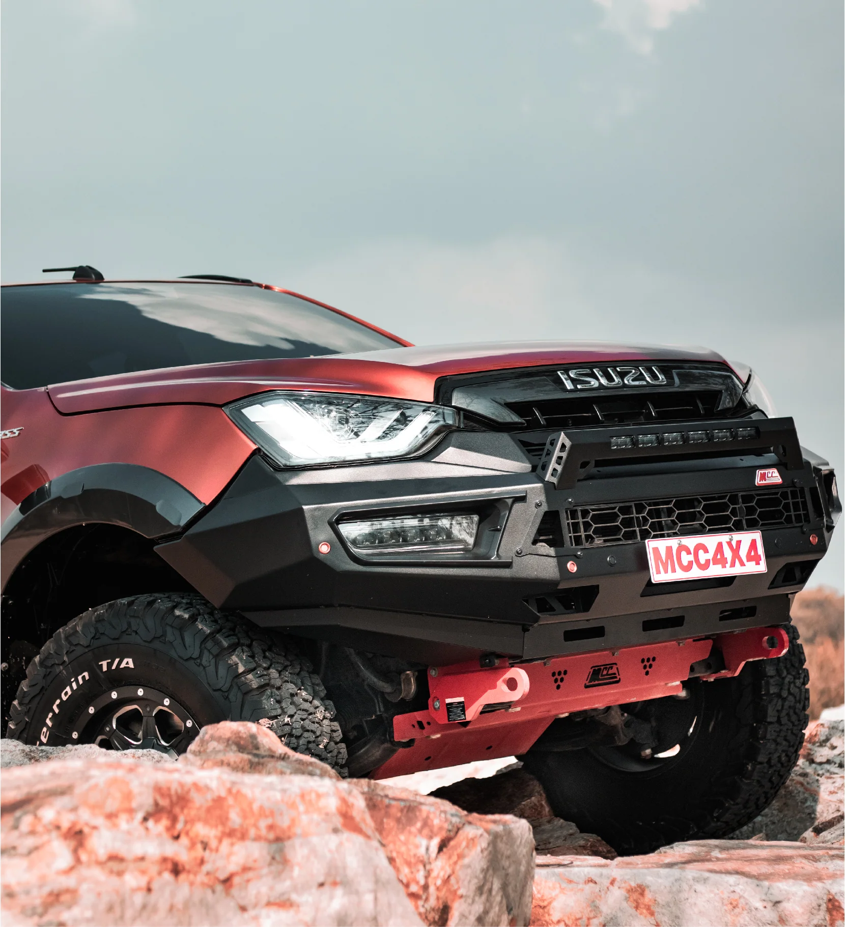 Dmax RG 2020-Present 909-01 Alloy Pegasus Bull Bar Bumper Replacement Package - SKU MCC-08007-901 - Image 5