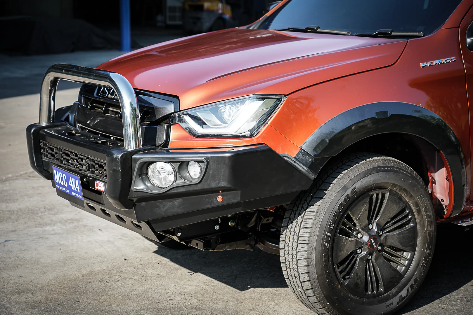 Dmax RG 2020-Present 707-01 Falcon Bull Bar Single Stainless Loop Package (No Foglight) - SKU MCC-08007-701SSL - Image 4