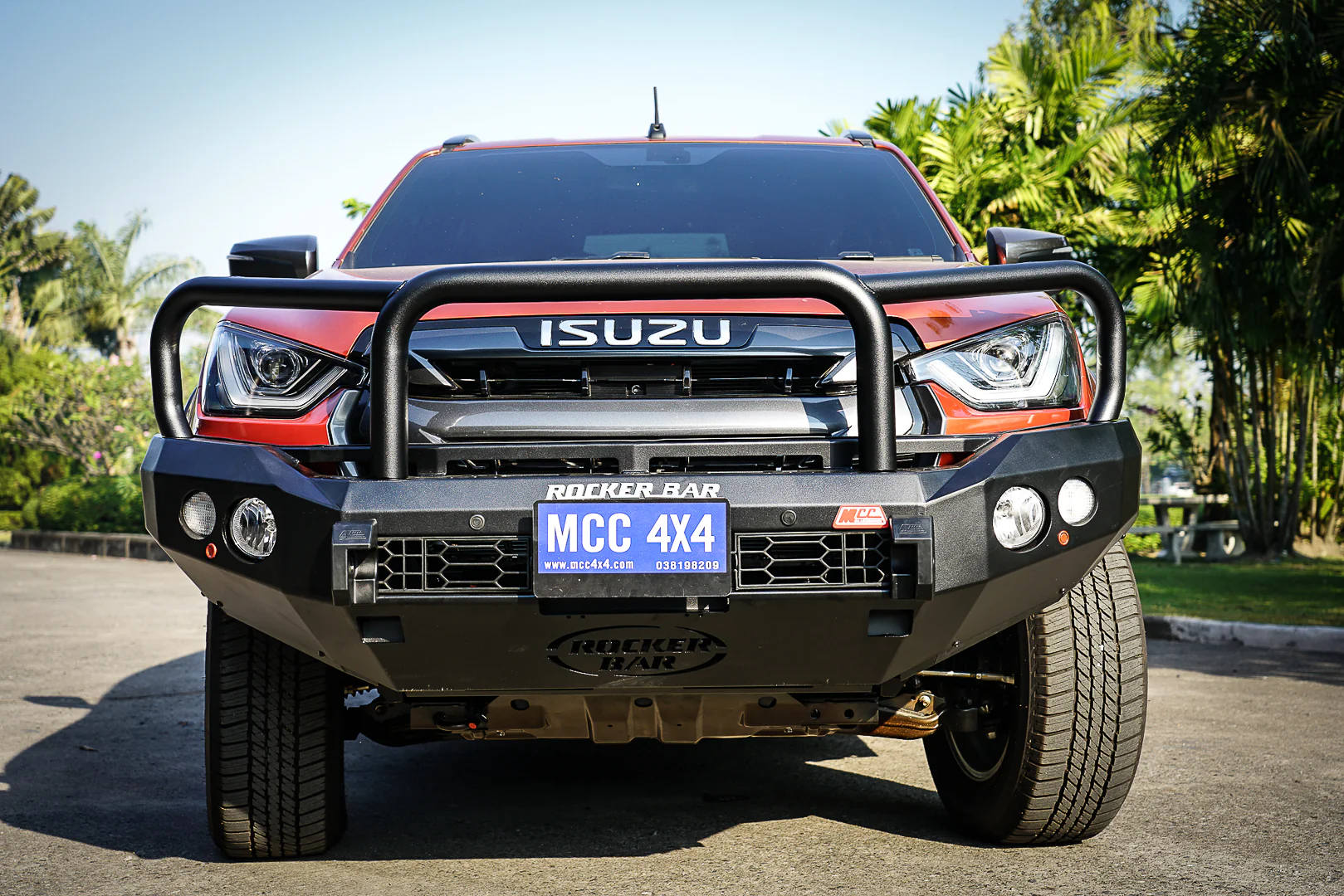 Dmax RG 2020-Present 078-02SQ Rocker Bull Bar Triple Loops Package - SKU MCC-08007-7802SQ - Image 4