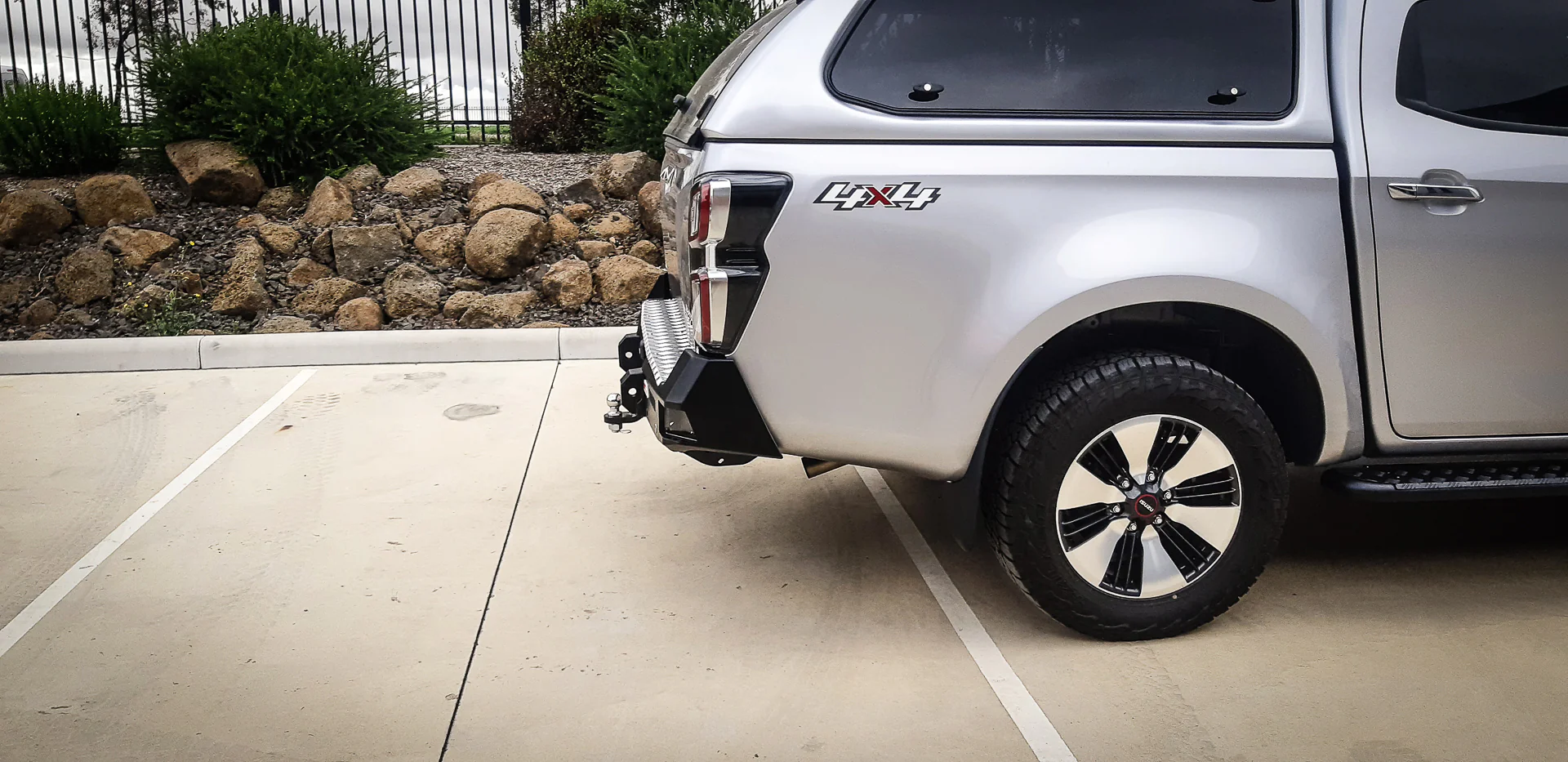 Dmax RG/BT50 TF 2020-Present Rocker Rear Bars - SKU MCC-08007-201 - Image 6