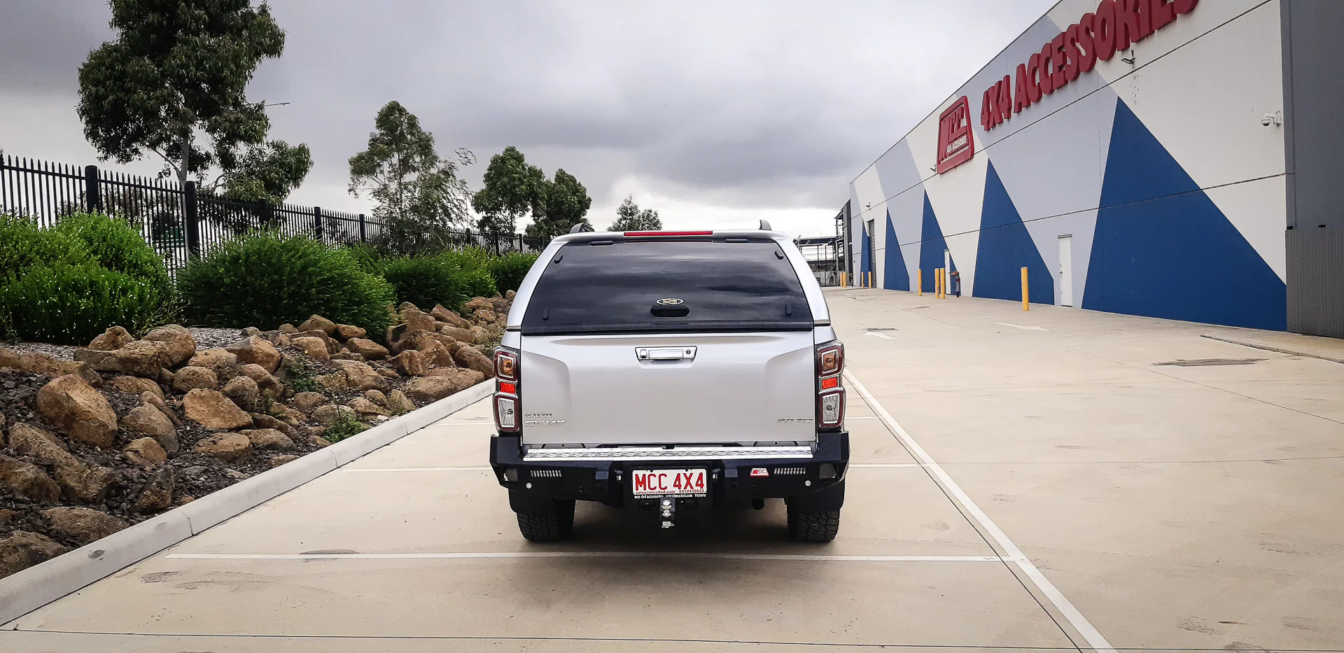 Dmax RG/BT50 TF 2020-Present Rocker Rear Bars - SKU MCC-08007-201 - Image 7