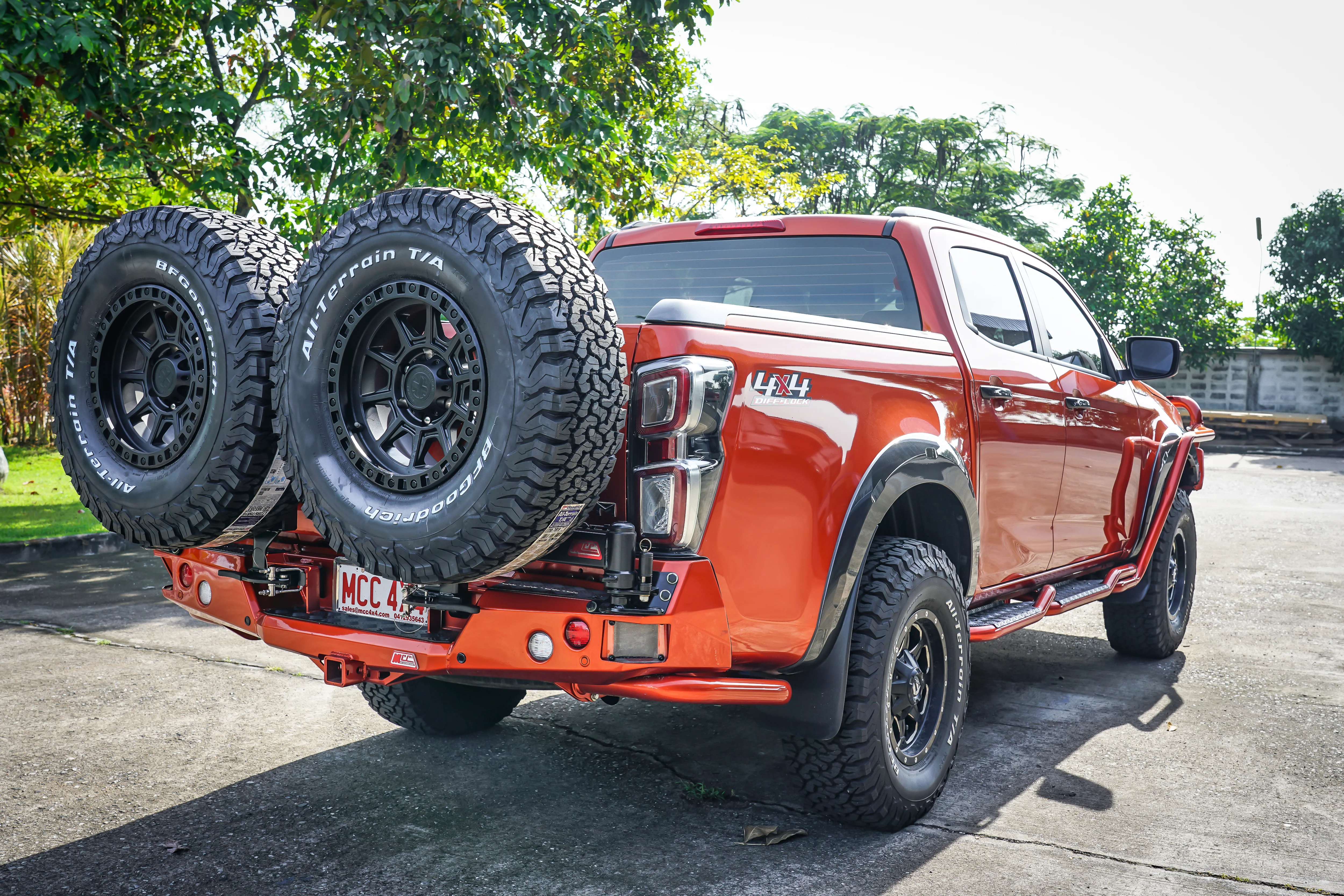 Dmax RG/BT50 TF 2020-Present 022-02 Rear Wheel Carrier Dual Wheels Carrier Package - SKU MCC-08007-202PK1 - Image 2