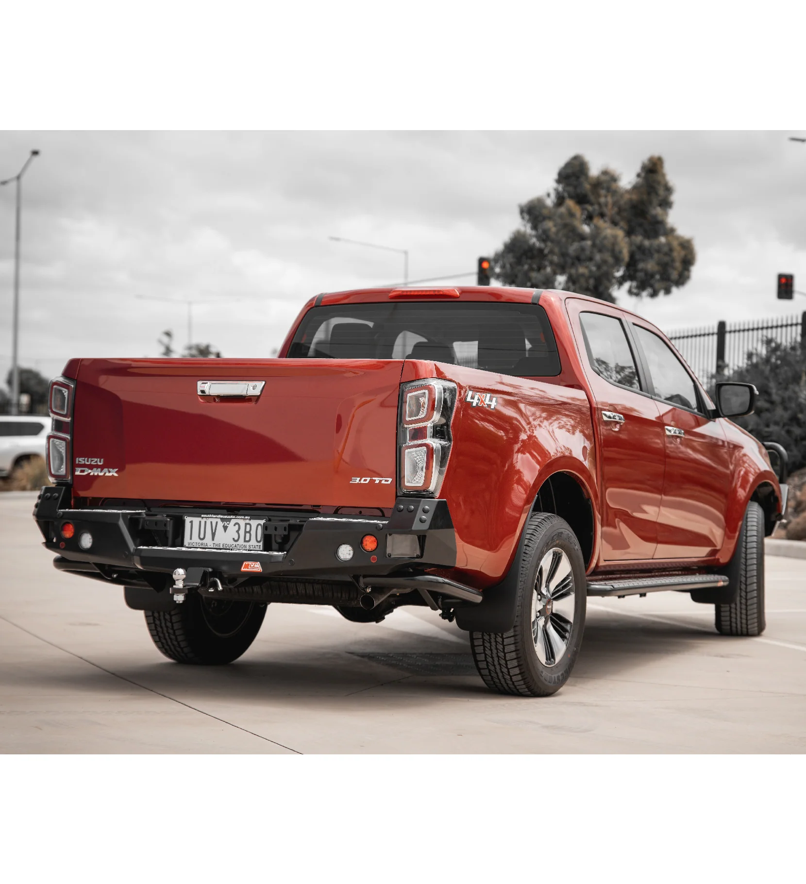 Dmax RG/BT50 TF 2020-Present 022-02 Rear Wheel Carrier Bar Only Package - SKU MCC-08007-202 - Image 2