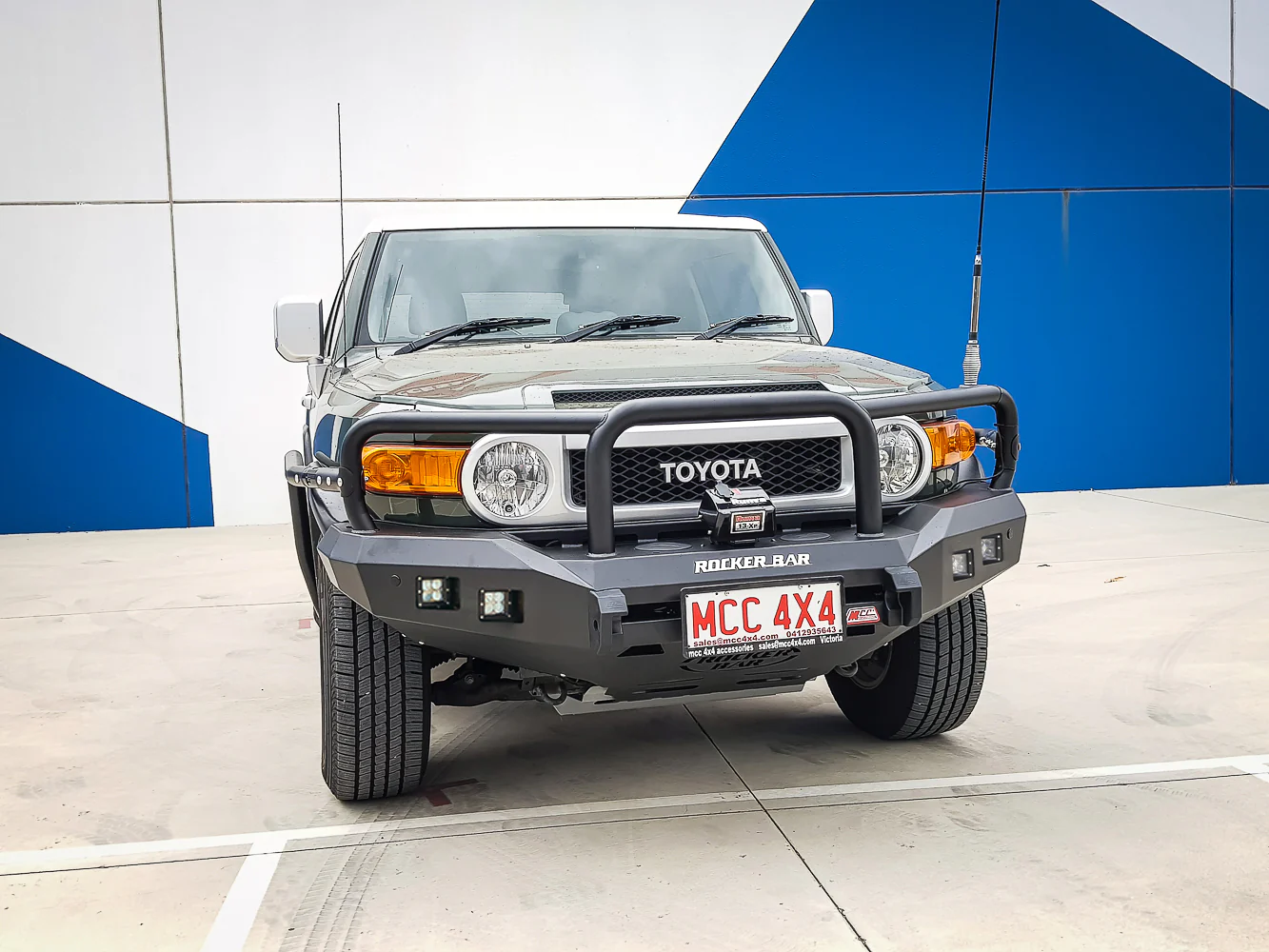 FJ Cruiser XJ10 2006-2017 078-02SQ Rocker Bull Bar Triple Loops Package - SKU MCC-01012-7802SQ - Image 2