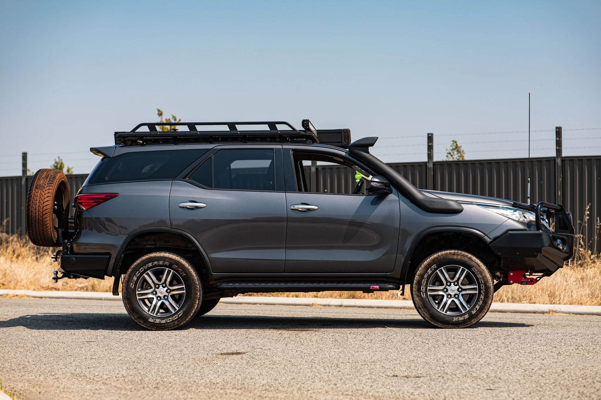 Fortuner 2015-Current 309BSBK All Black Side Step Package - SKU MCC-01022-309BSBK - Image 3
