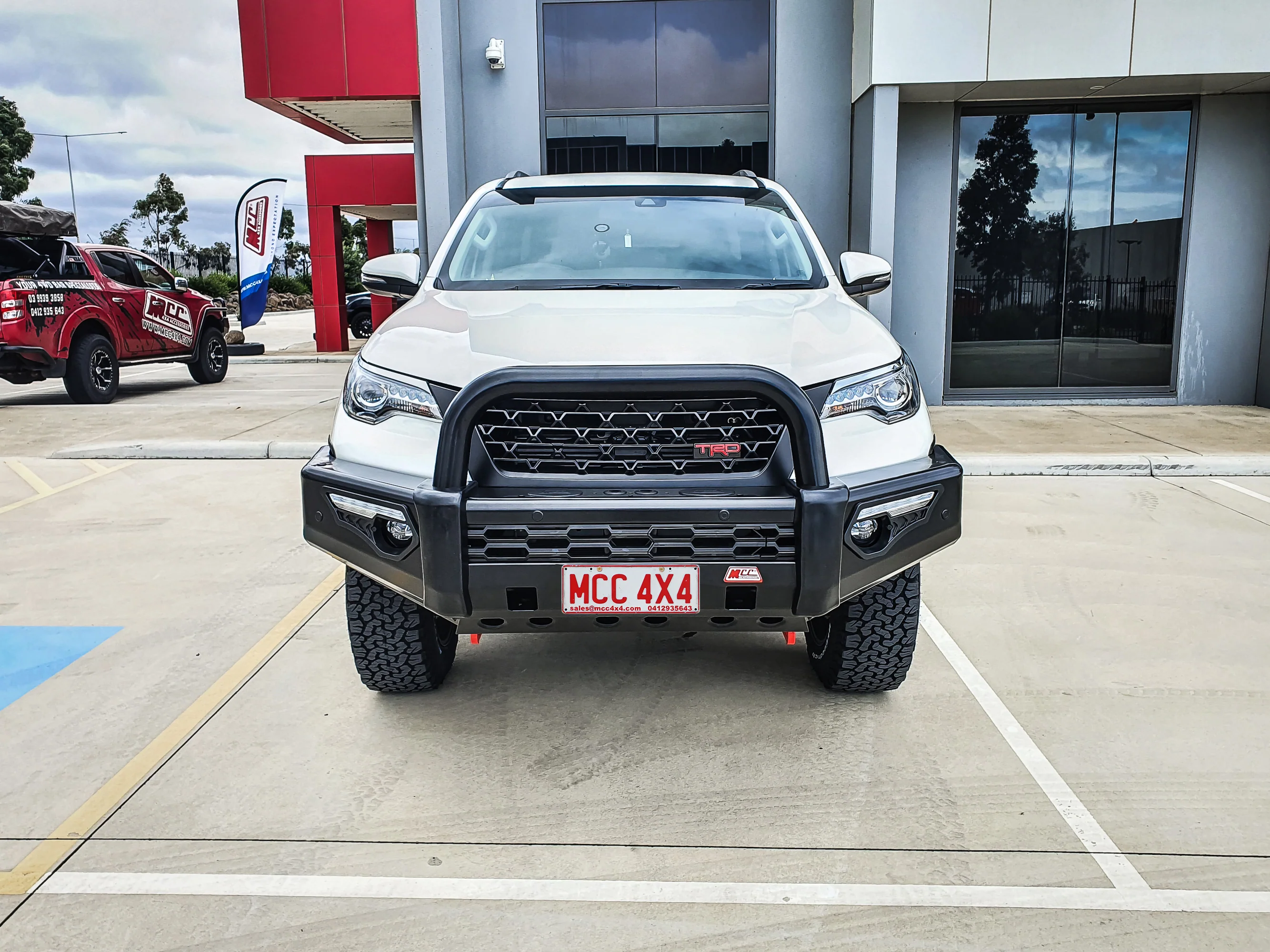 Fortuner 2015-2020 808-01 Phoenix Bull Bar Single Black Loop Package - SKU MCC-01018-801SBL - Image 3