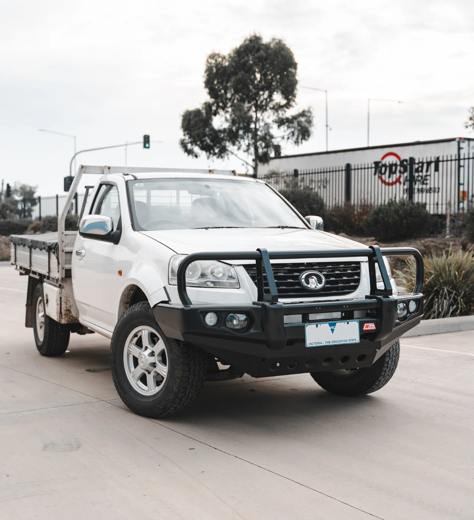 Great Wall V200 V240 2009-2019 707-02 Falcon Bull Bar Black A-Frame Package (No Foglight) - SKU MCC-11001-702UP - Image 2