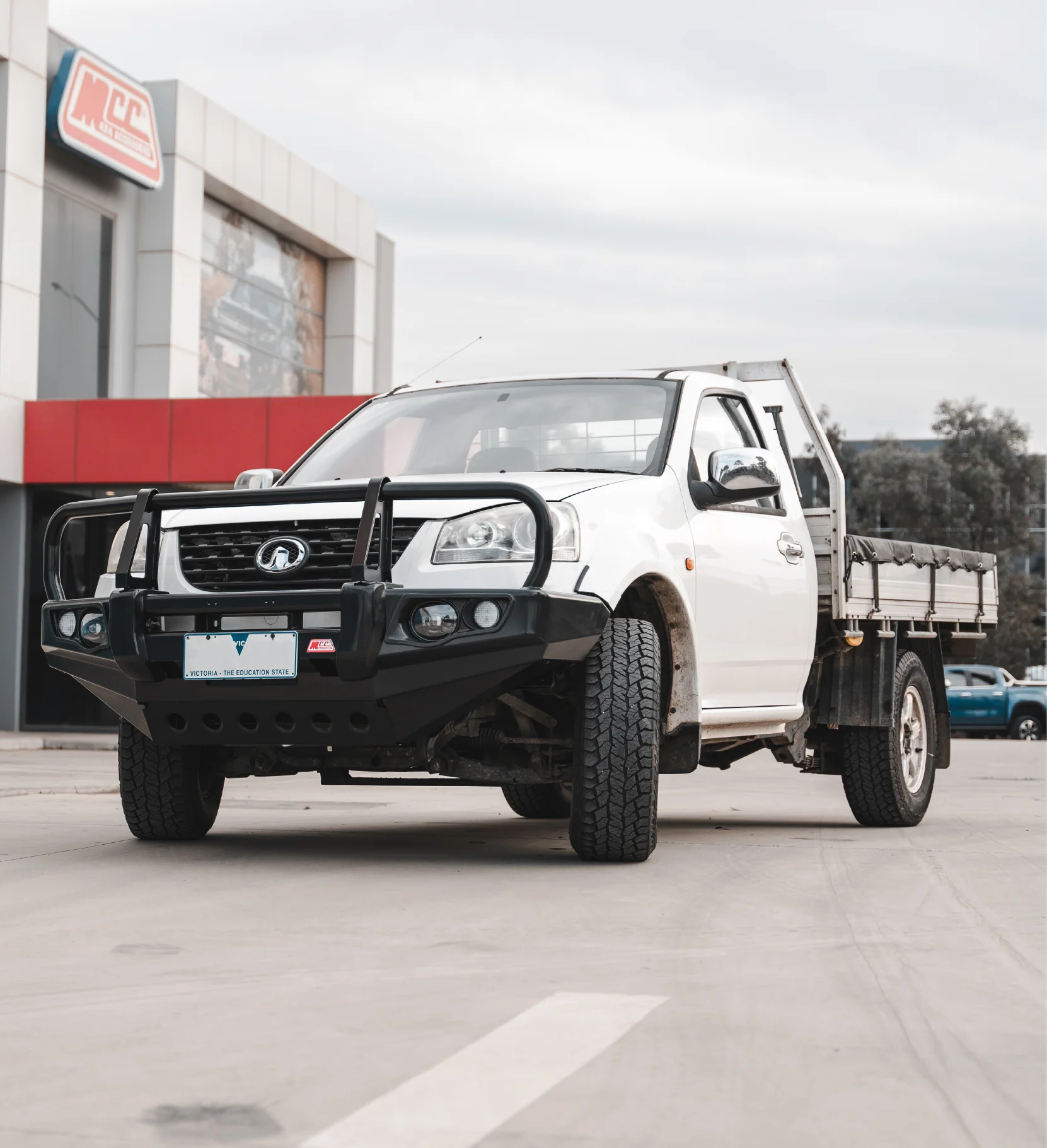 Great Wall V200 V240 2009-2019 707-02 Falcon Bull Bar Black A-Frame Package (No Foglight) - SKU MCC-11001-702UP - Image 4