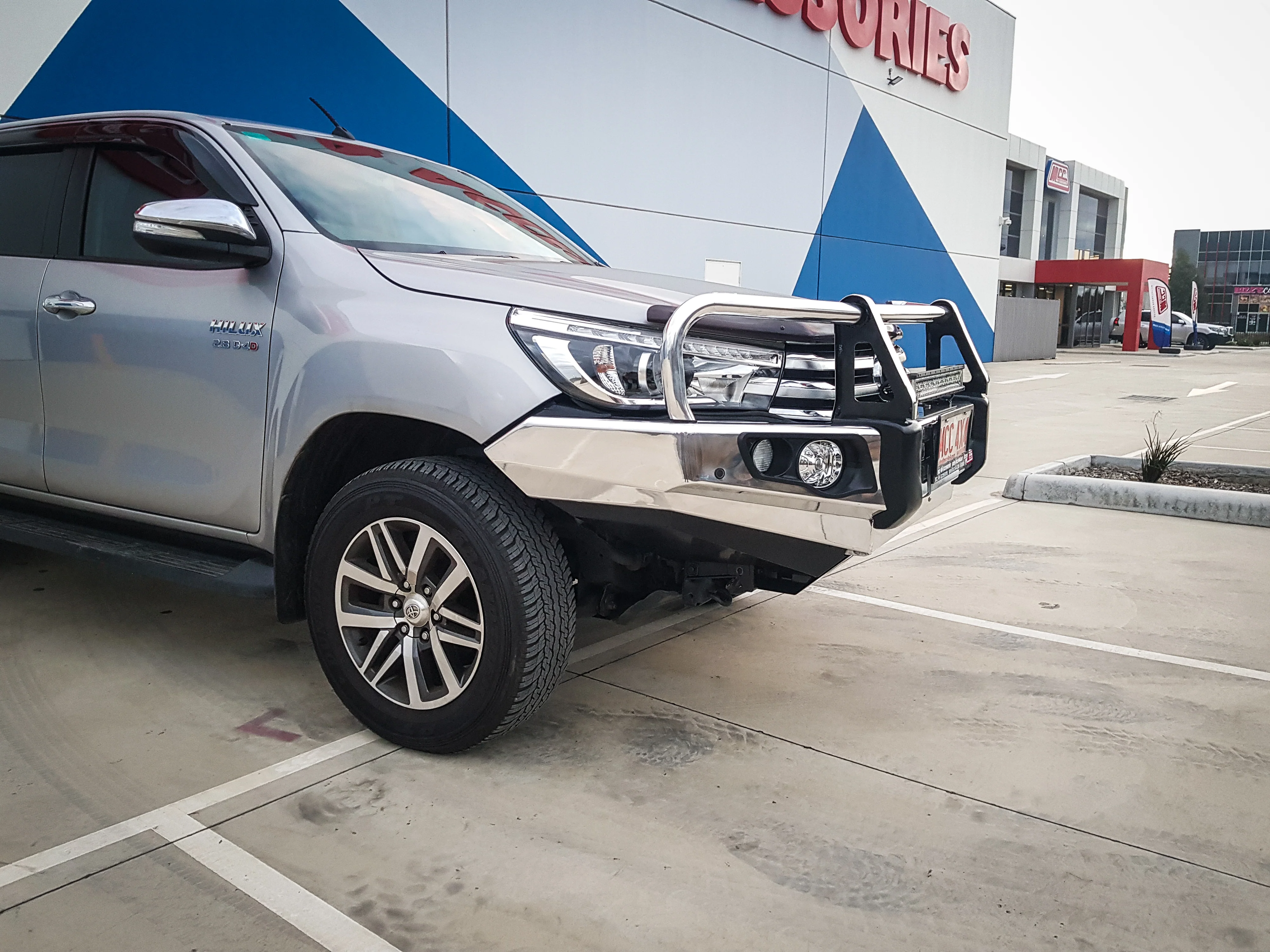 Hilux N80 2016-2020 707-02A Alloy Falcon Bull Bar Black A-Frame Package (LED Foglight) - SKU MCC-01017-702AW - Image 5