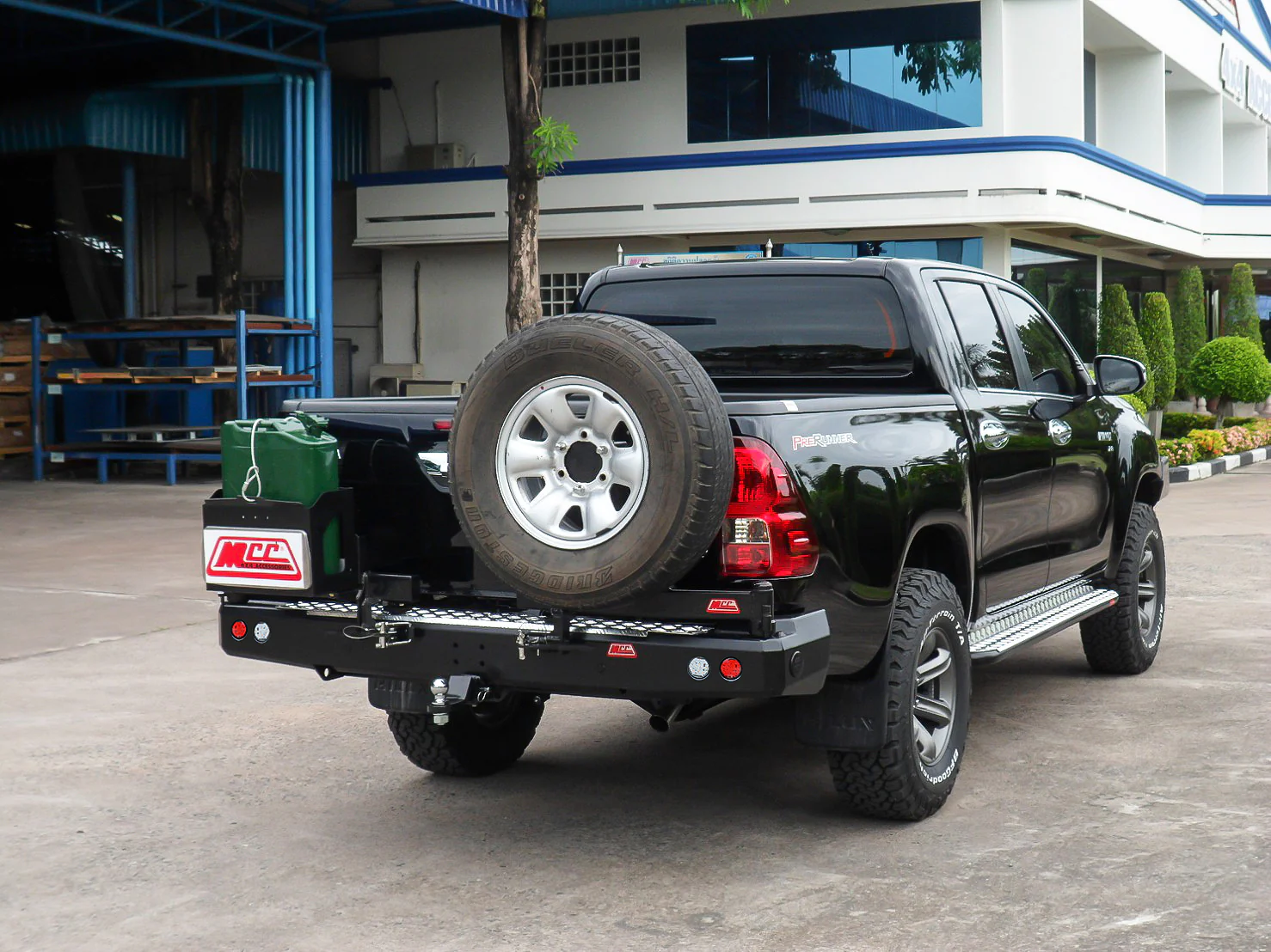 Hilux N80 2016-2026 022-02 Rear Wheel Carrier Dual Wheels Carrier Package (Non Radar Compatible) - SKU MCC-01017-202PK1 - Image 2