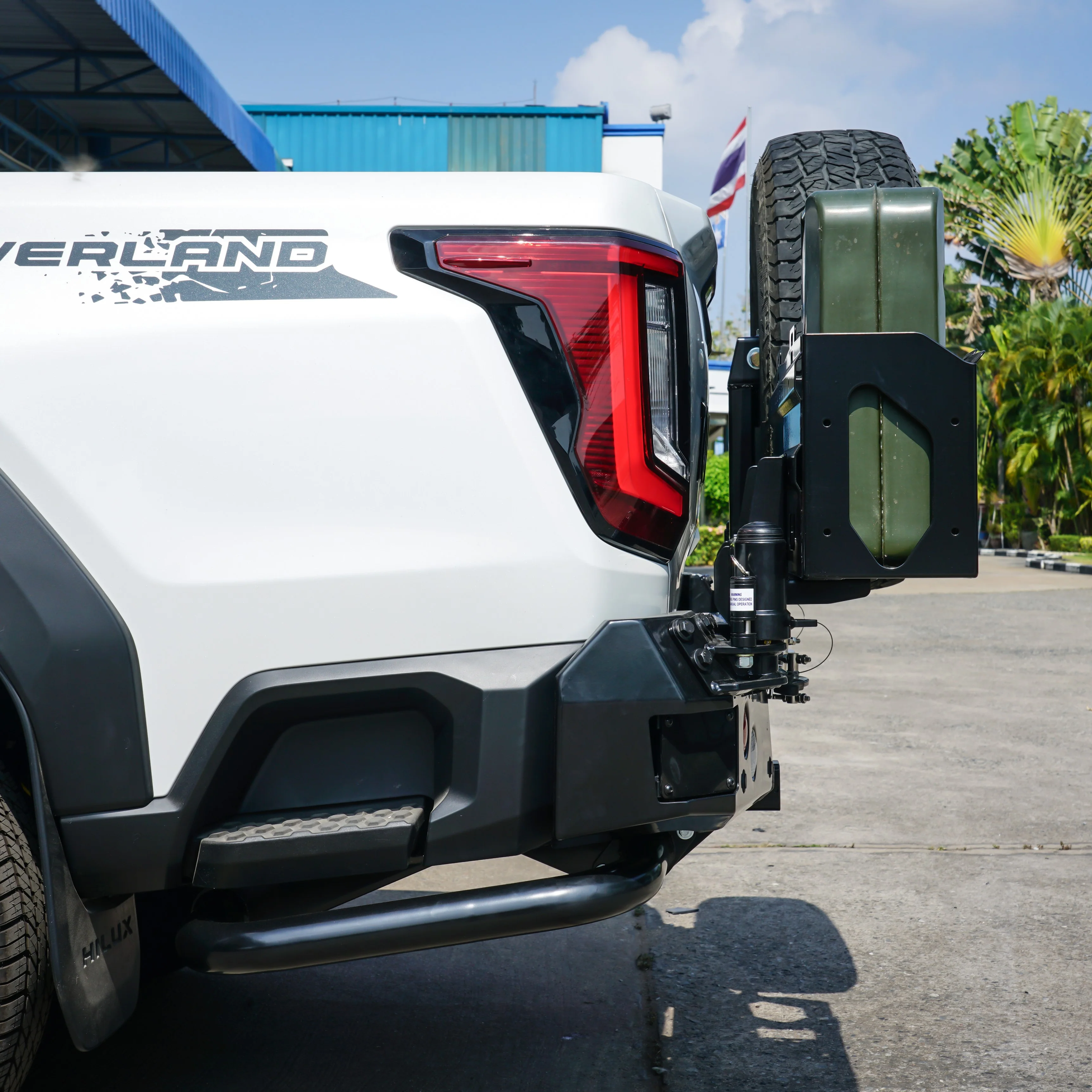 Hilux 2026-On (9th Gen) 022-02 Rear Wheel Carrier Double Jerry Can Holder Package - Image 8