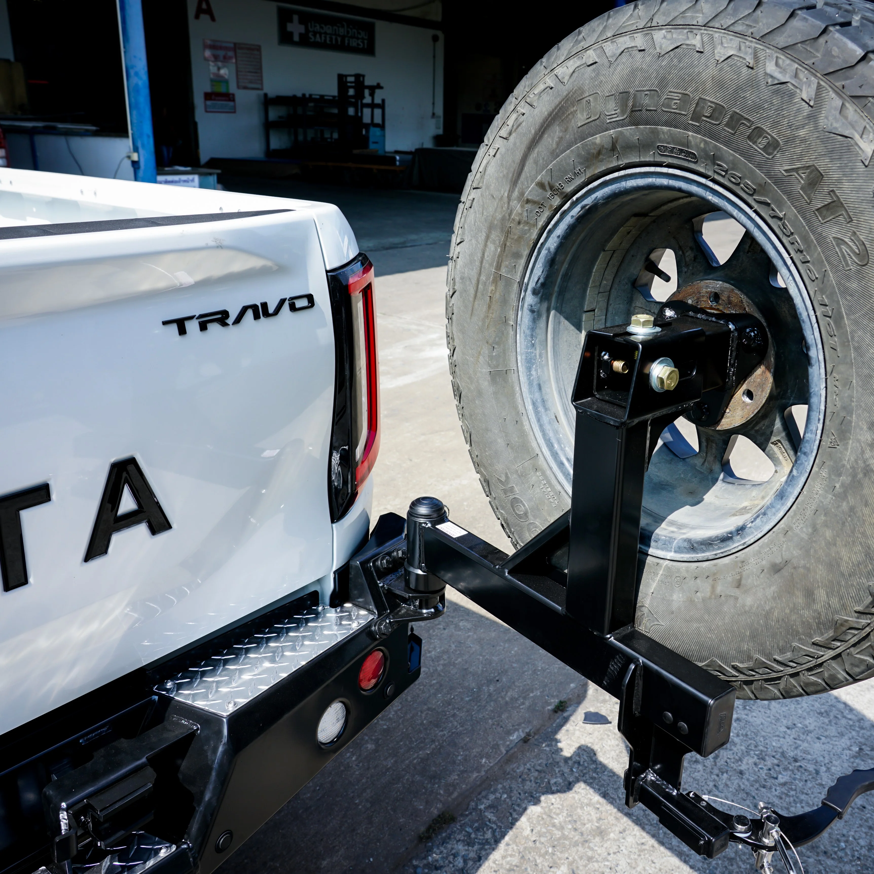 Hilux 2026-On (9th Gen) 022-02 Rear Wheel Carrier Dual Wheels Carrier Package - Image 4