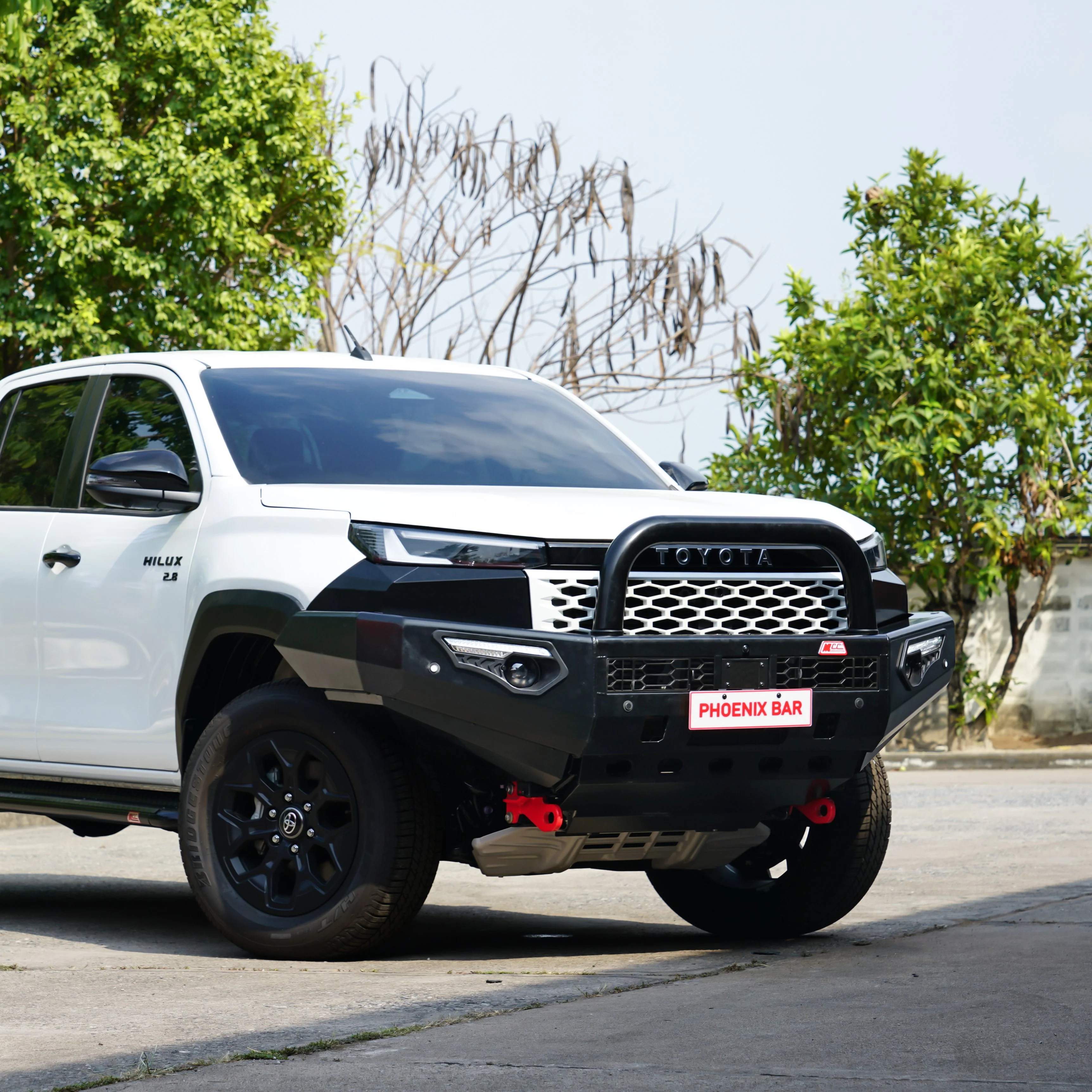 Hilux 2026-On (9th Gen) 808-01 Phoenix Bull Bar Single Black Loops Package - Image 3