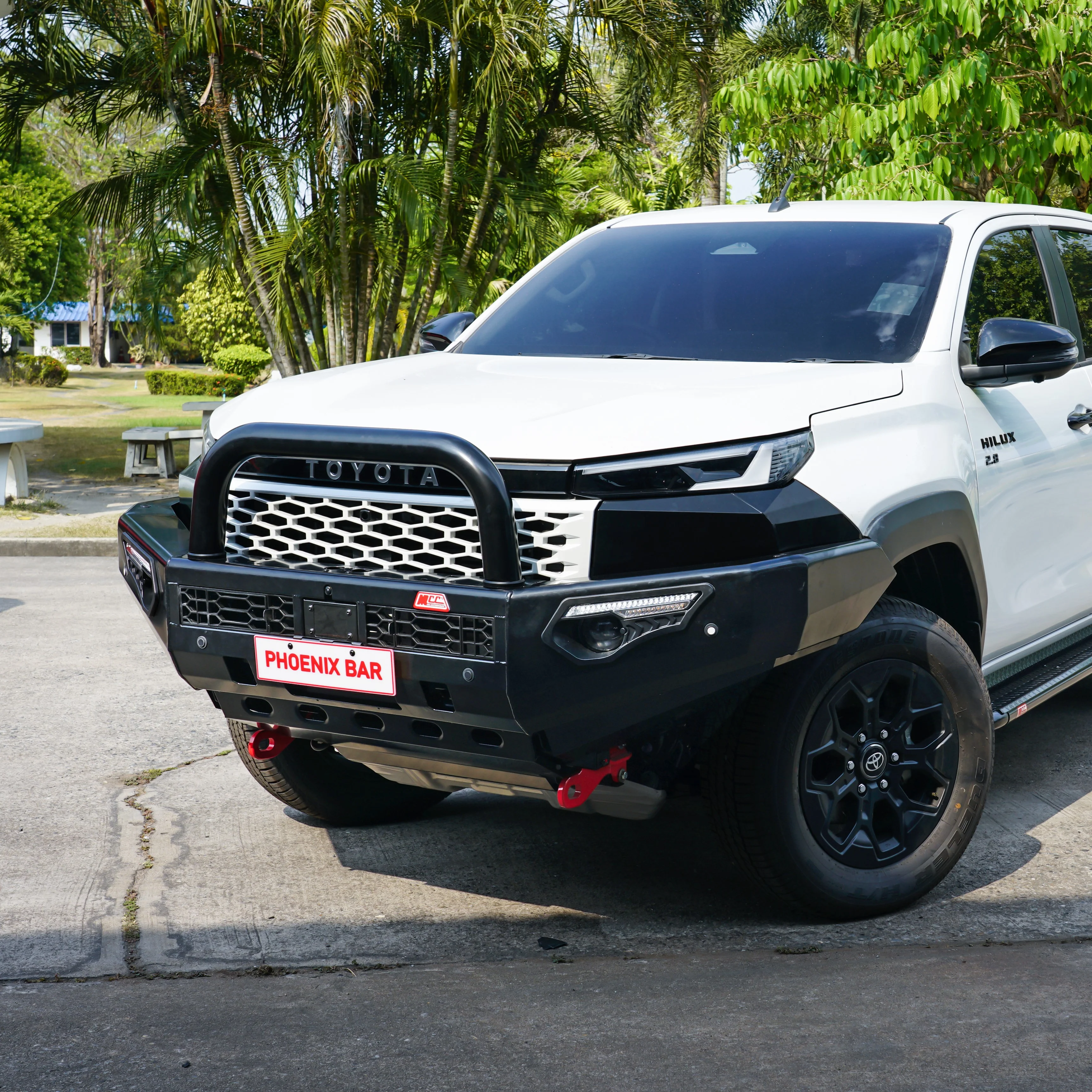 Hilux 2026-On (9th Gen) 808-01 Phoenix Bull Bar Single Black Loops Package - Image 4