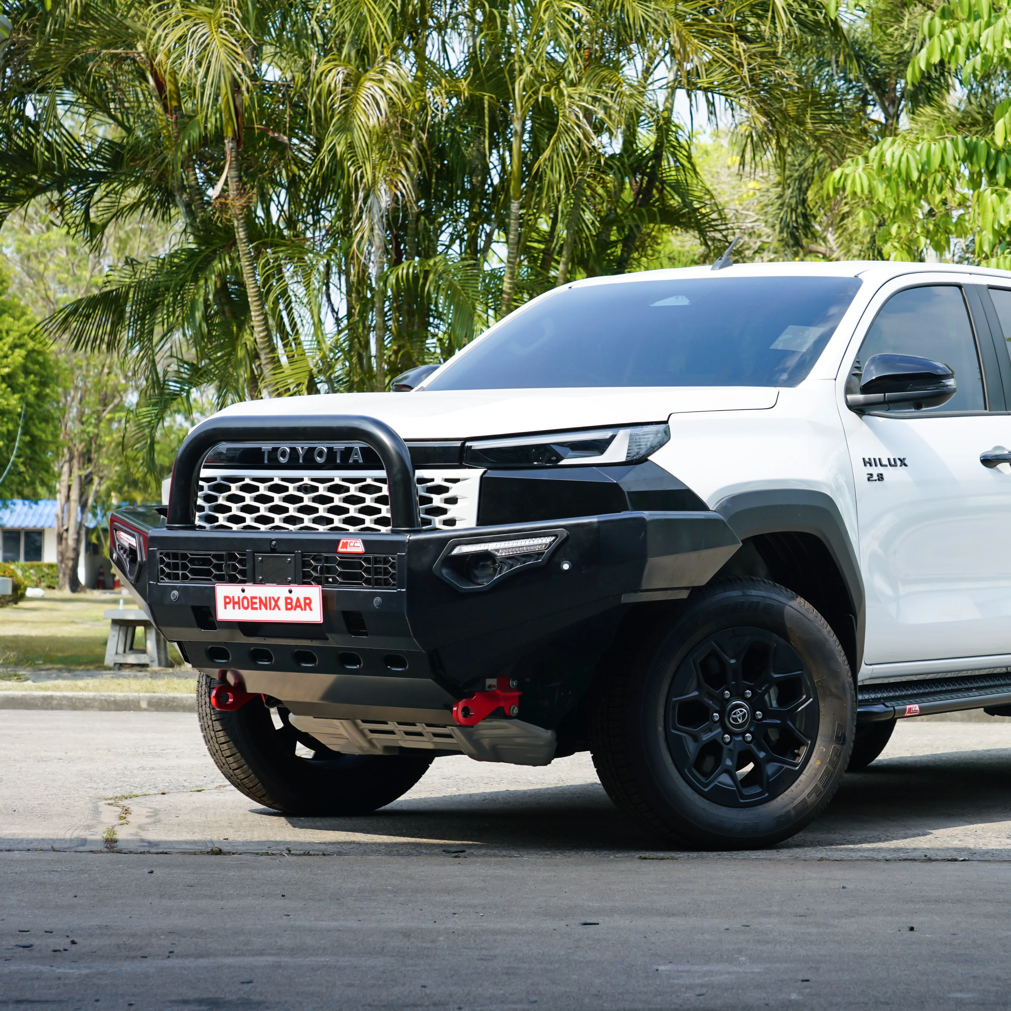 Hilux 2026-On (9th Gen) 808-01 Phoenix Bull Bar Single Black Loops Package - Image 5