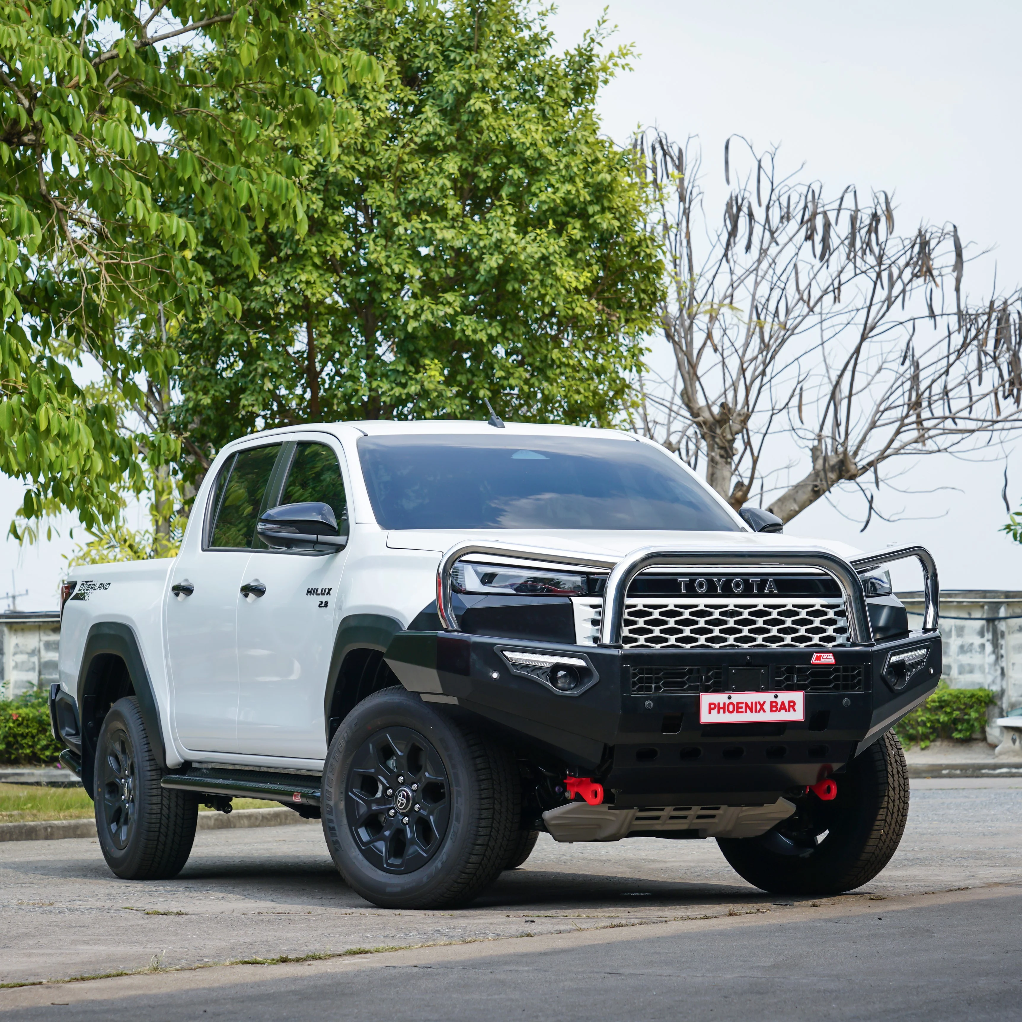 Hilux 2026-On (9th Gen) 808-01 Phoenix Bull Bar Triple Stainless Loops Package - Image 3