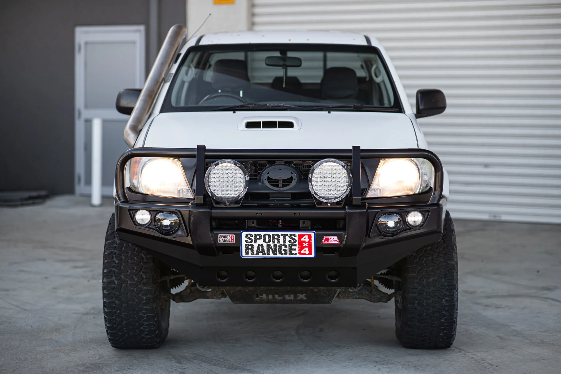 Hilux GGN25R 2005-2011 707-02 Falcon Bull Bar Black A-Frame Package (LED Foglight) - SKU MCC-01002-702FOGUP - Image 3
