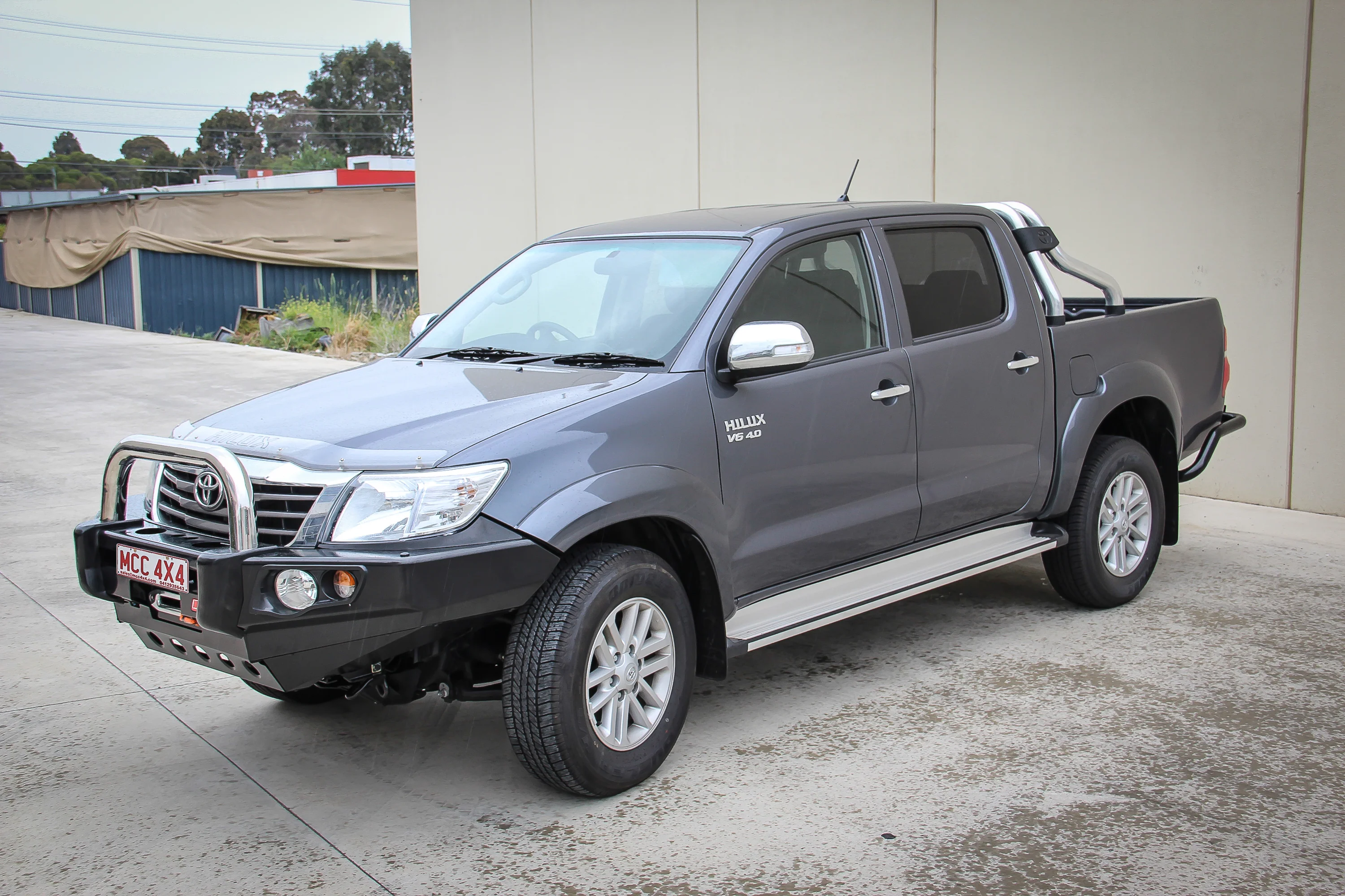 Hilux KUN26R 2012-2015 707-01 Falcon Bull Bar Single Stainless Loop Package (No Foglight) - SKU MCC-01015-701SSL - Image 7