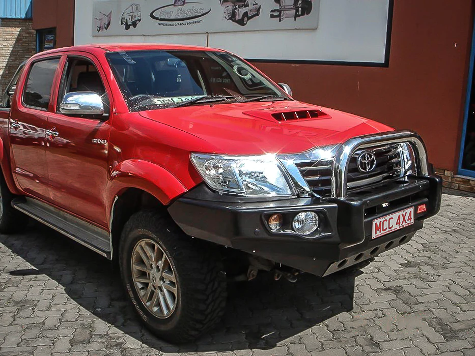 Hilux KUN26R 2012-2015 707-01 Falcon Bull Bar Single Stainless Loop Package (LED Foglight) - SKU MCC-01015-701SSLFOG - Image 4