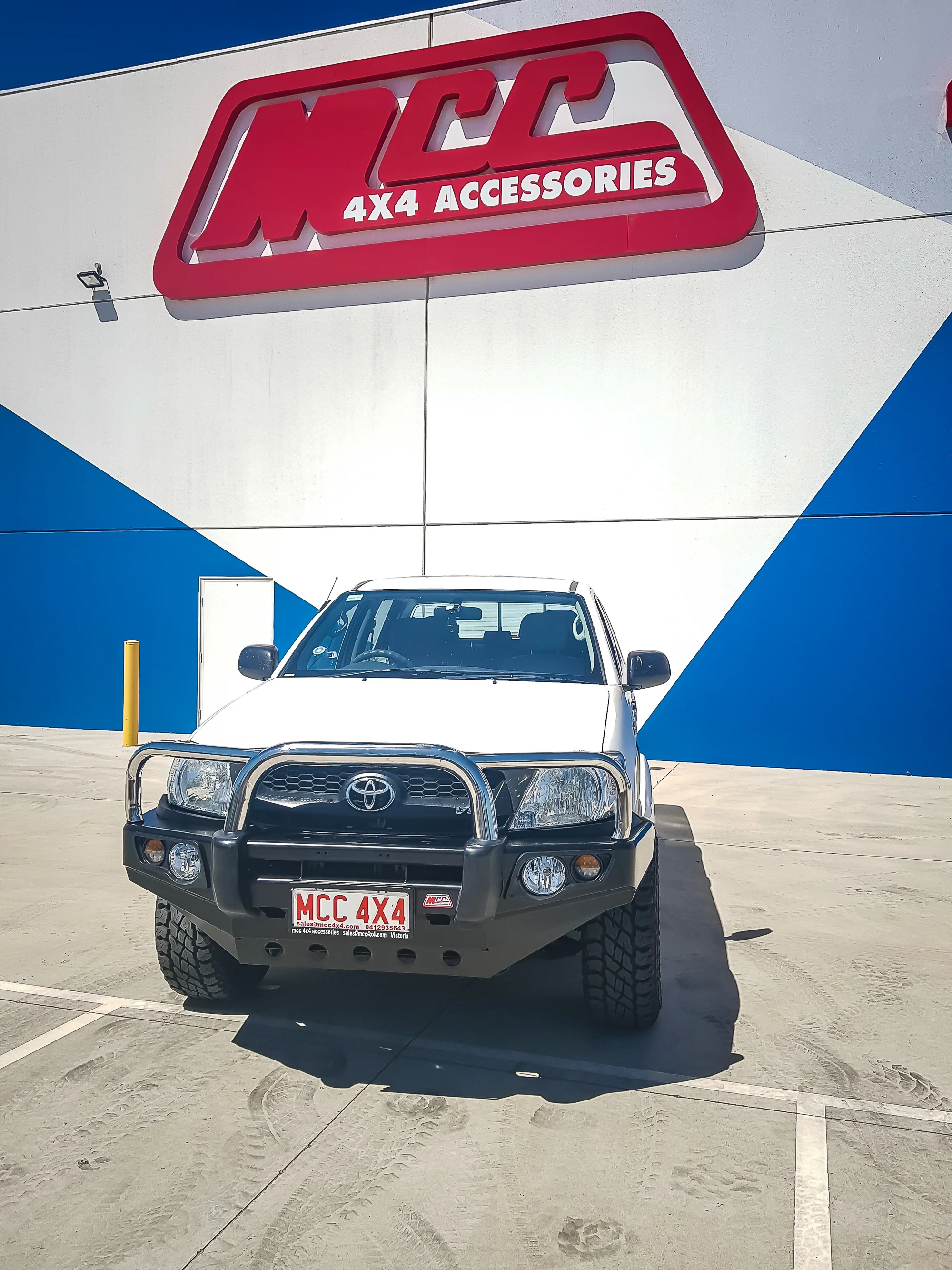 Hilux KUN26R 2012-2015 707-01 Falcon Bull Bar Triple Stainless Loops Package (No Foglight) - SKU MCC-01015-701UP - Image 3