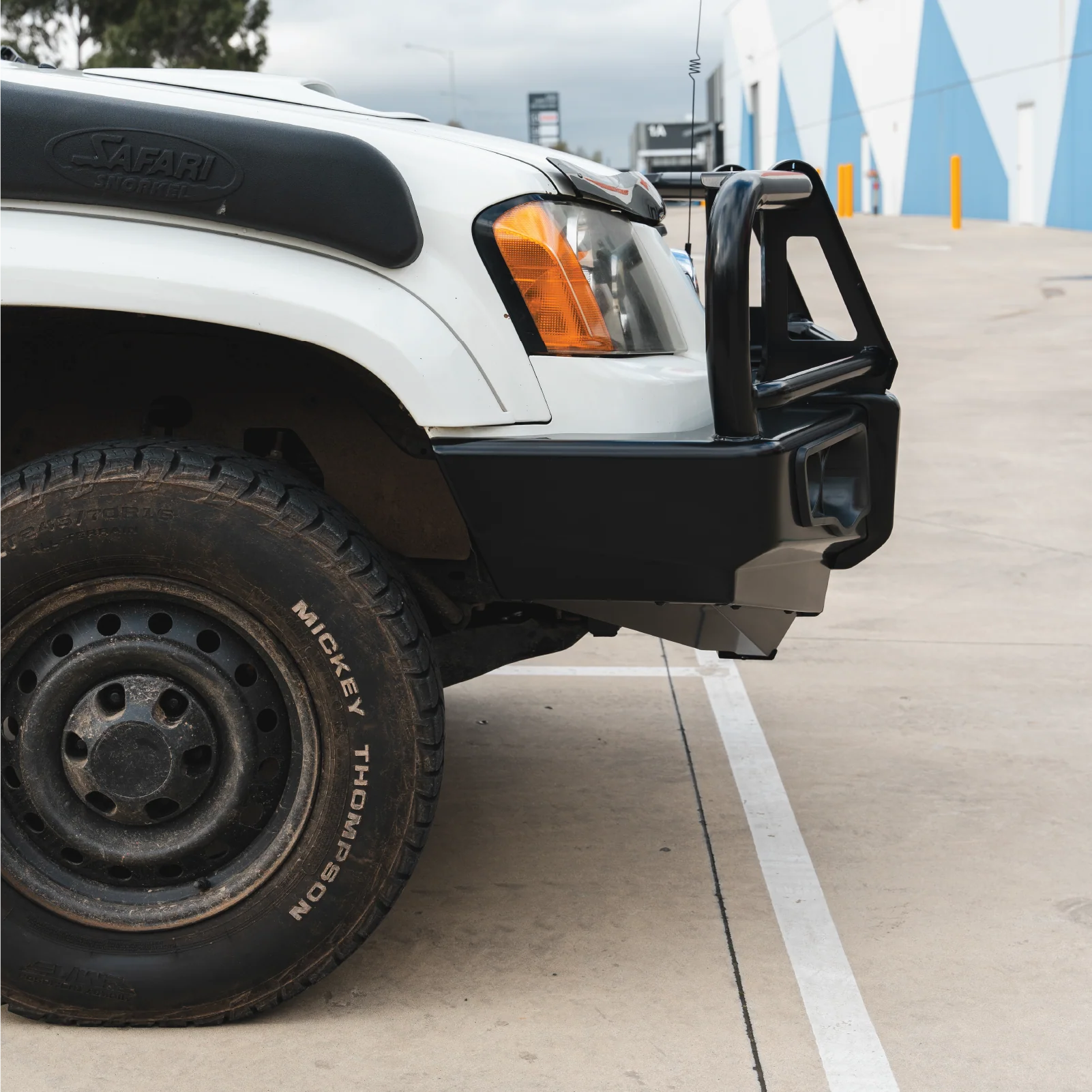 Colorado RC 2008-2012 707-02 Falcon Bull Bar Black A-Frame Package (No Foglight) - SKU MCC-07003-702UP - Image 5