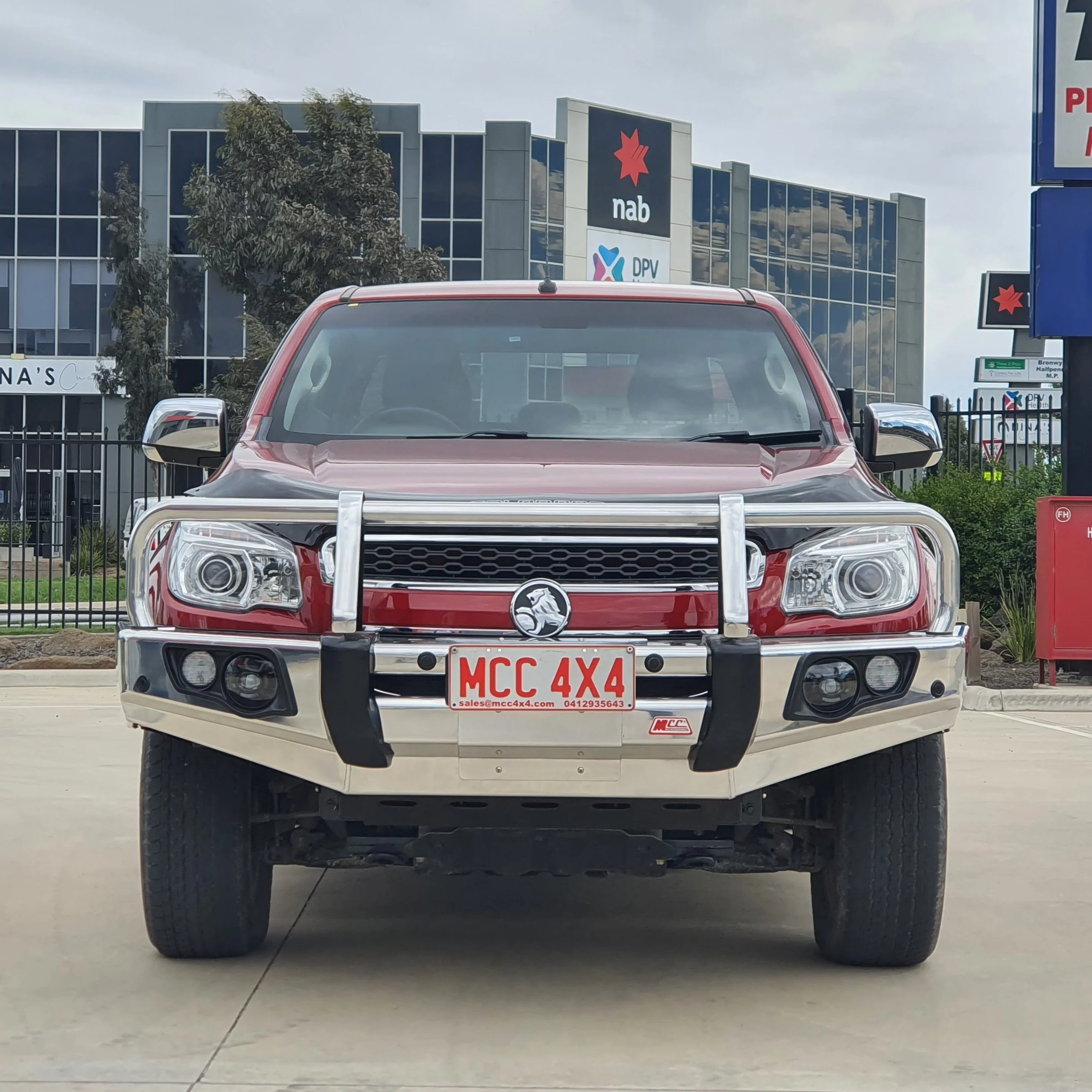 Colorado RG Colorado 7 2012-2016 707-02A Alloy Falcon Bull Bar Black A-Frame Package (LED Foglight) - SKU MCC-07004-702AW - Image 3