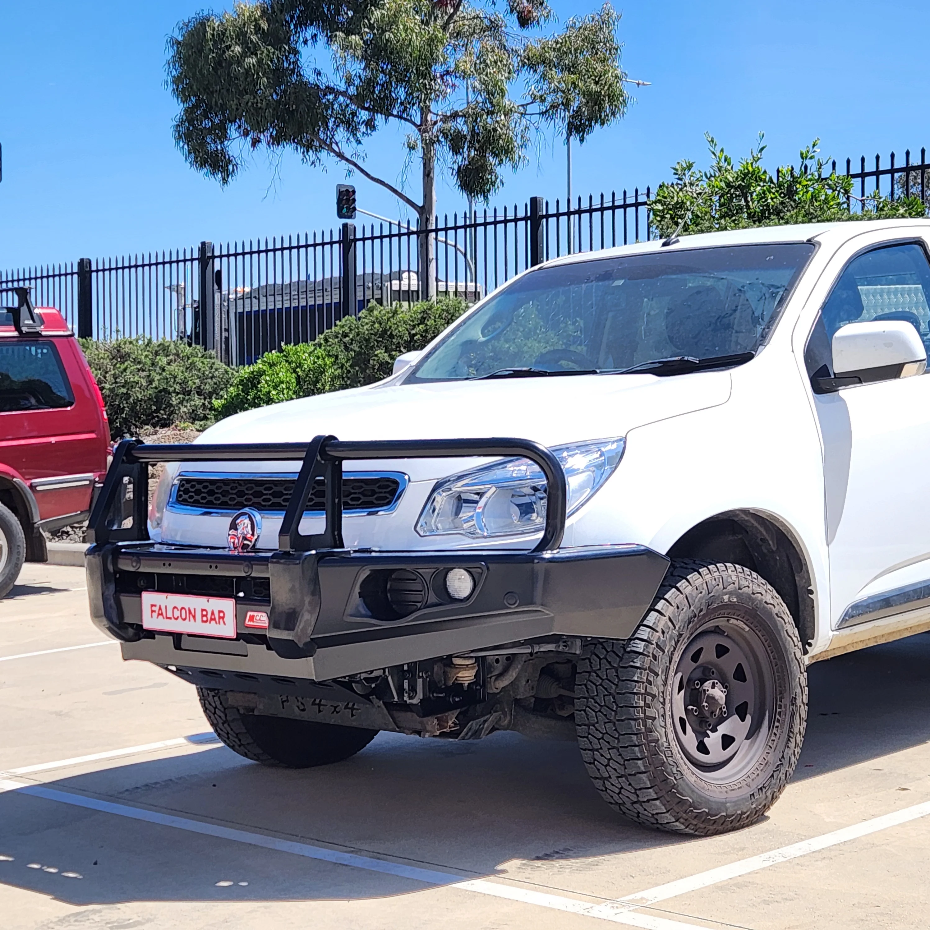 Colorado RG Colorado 7 2012-2016 707-02 Falcon Bull Bar Black A-Frame Package (No Foglight) - SKU MCC-07004-702UP - Image 3