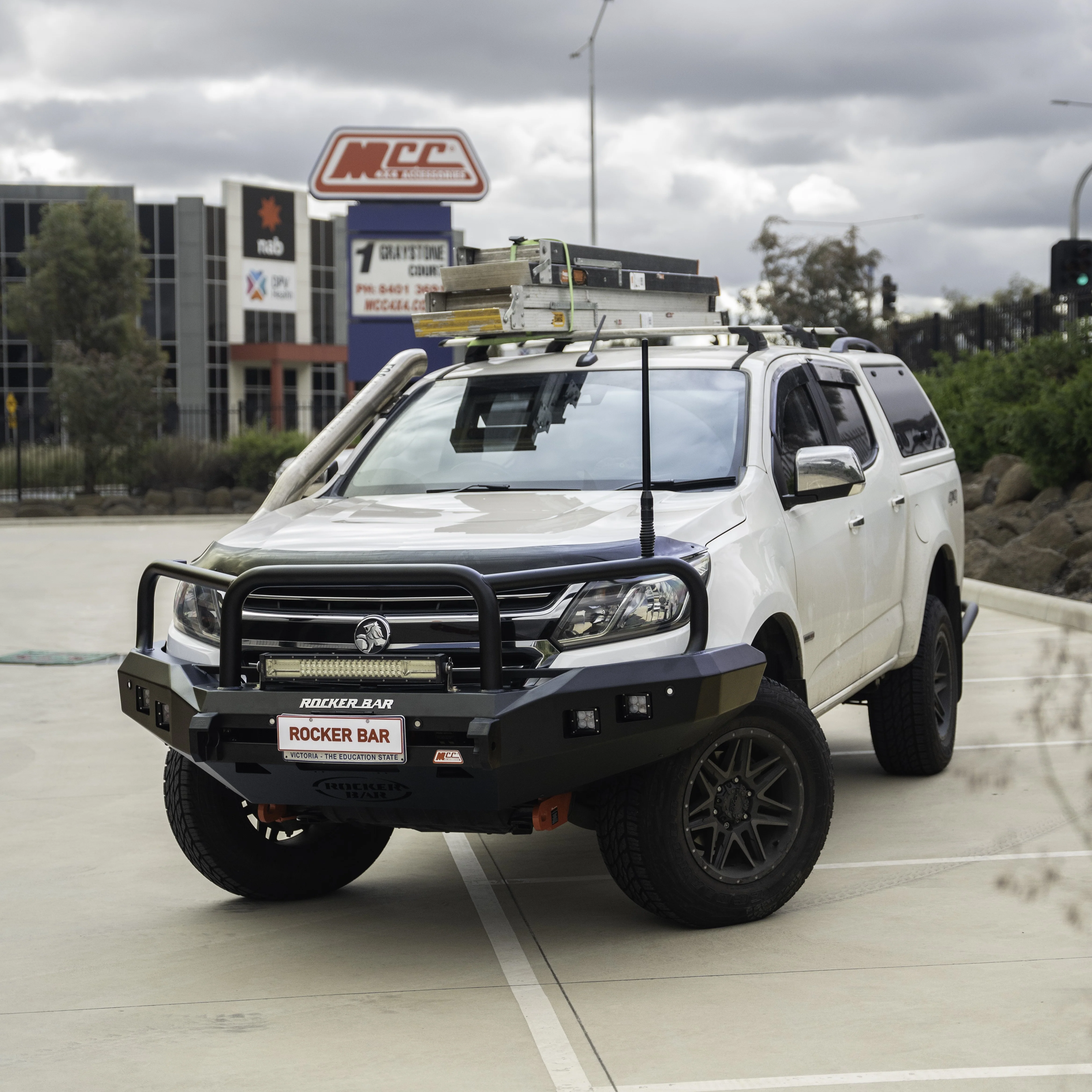 Colorado RG Colorado 7 2012-2016 078-02SQ Rocker Bull Bar Triple Loops Package - SKU MCC-07004-7802SQ - Image 4