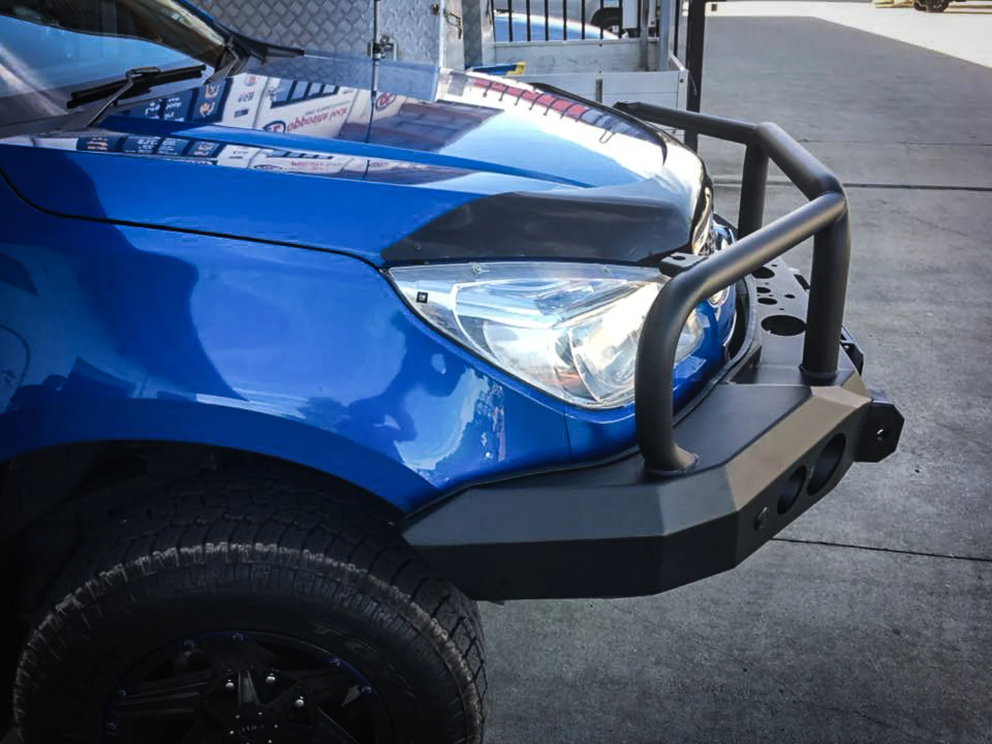 Colorado RG Colorado 7 2012-2016 078-02SQ Rocker Bull Bar Triple Loops Package - SKU MCC-07004-7802SQ - Image 8