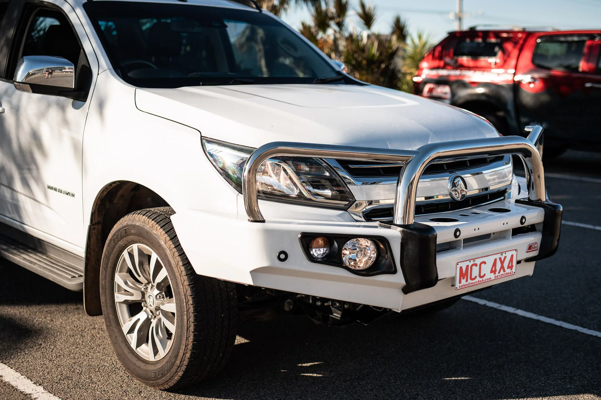 Colorado RG Trail Blazer 2017-2020 707-01 Falcon Bull Bar Triple Stainless Loops Package (LED Foglight) - SKU MCC-07005-701FOGUP - Image 4