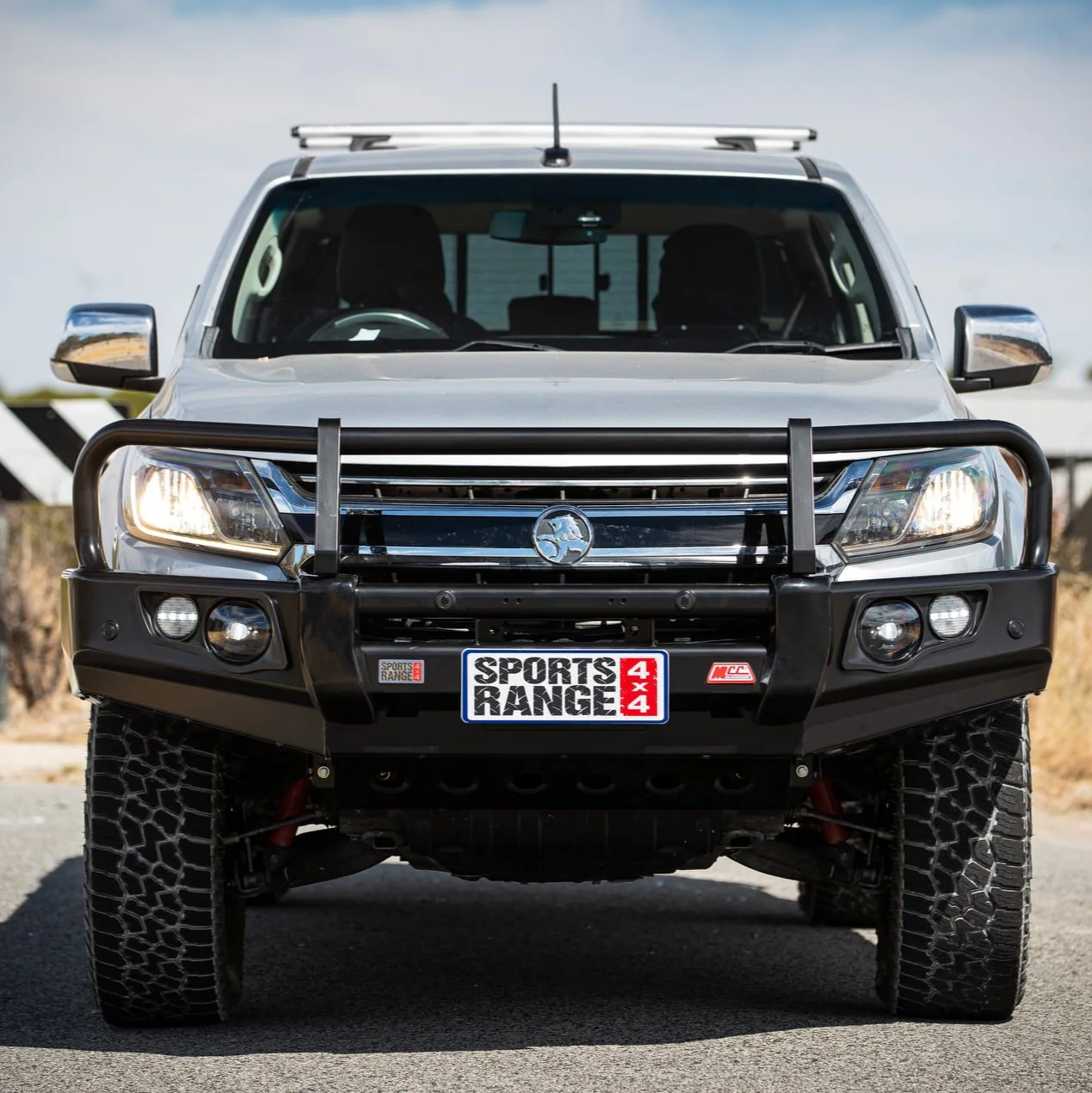 Colorado RG Trail Blazer 2017-2020 707-02 Falcon Bull Bar Black A-Frame Package (LED Foglight) - SKU MCC-07005-702FOGUP - Image 7