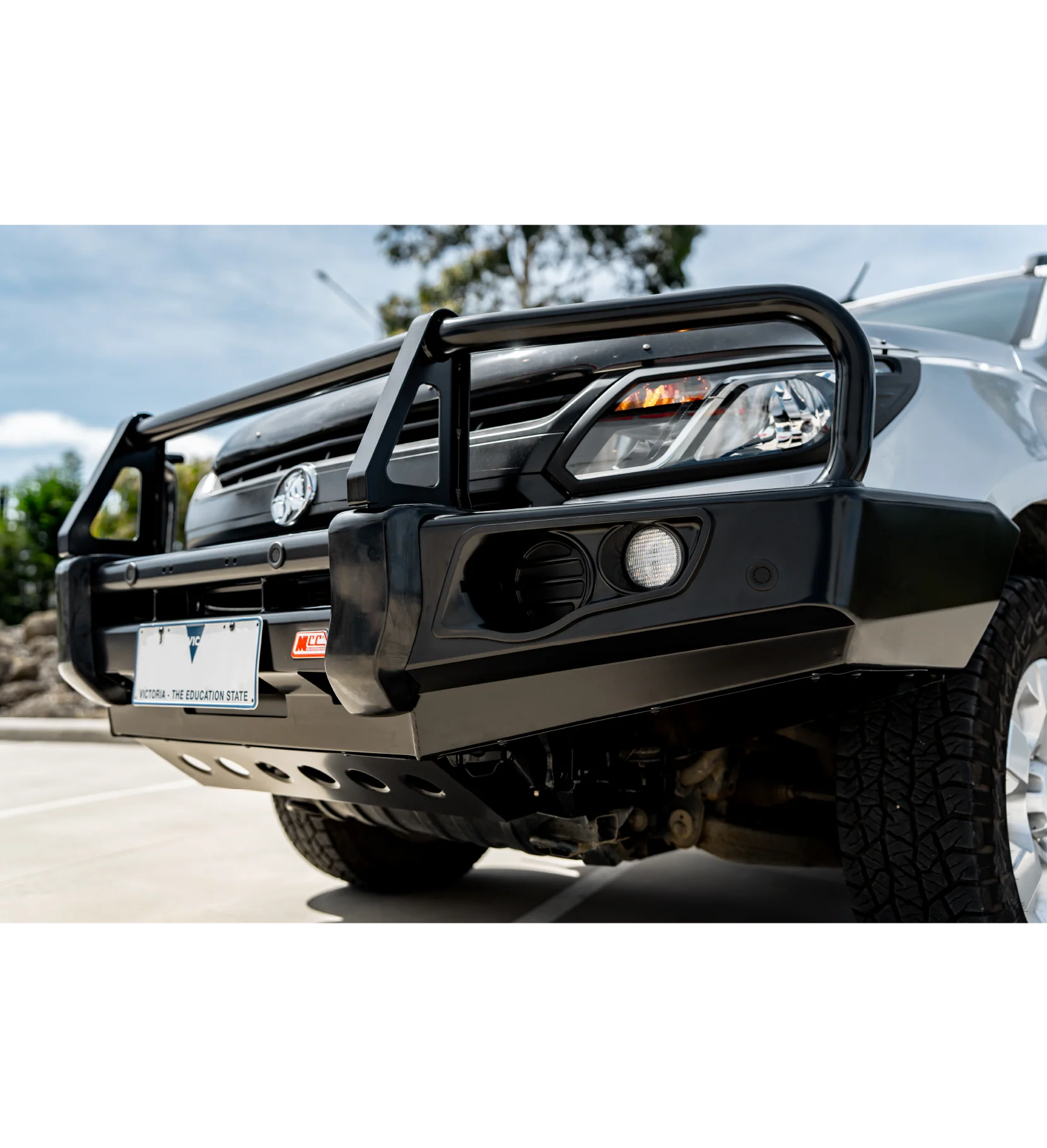Colorado RG Trail Blazer 2017-2020 707-02 Falcon Bull Bar Black A-Frame Package (No Foglight) - SKU MCC-07005-702UP - Image 8