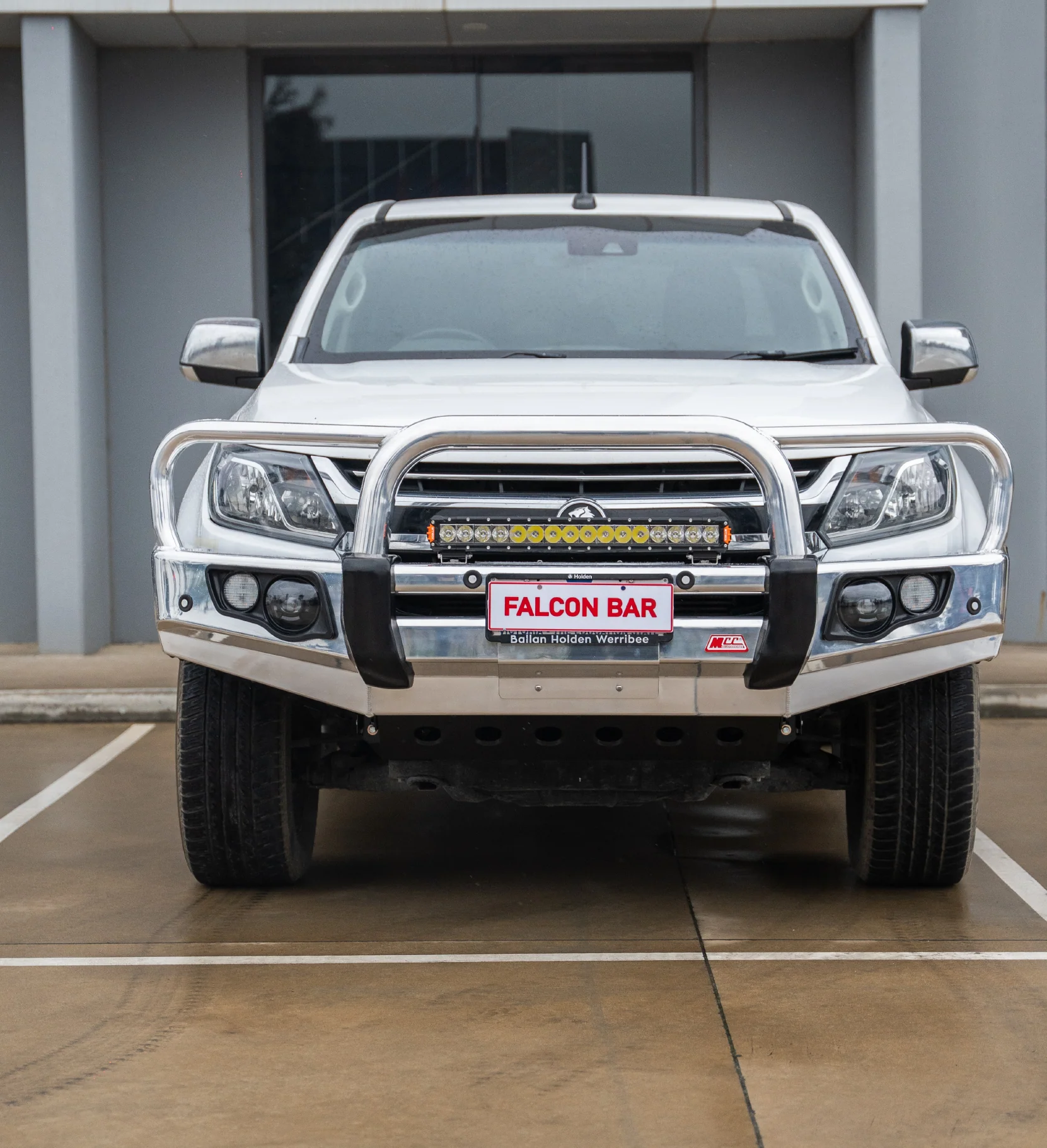 Colorado RG Trail Blazer 2017-2020 707-01A Alloy Falcon Bull Bar Triple Loops Package (LED Foglight) - SKU MCC-07005-701A - Image 3