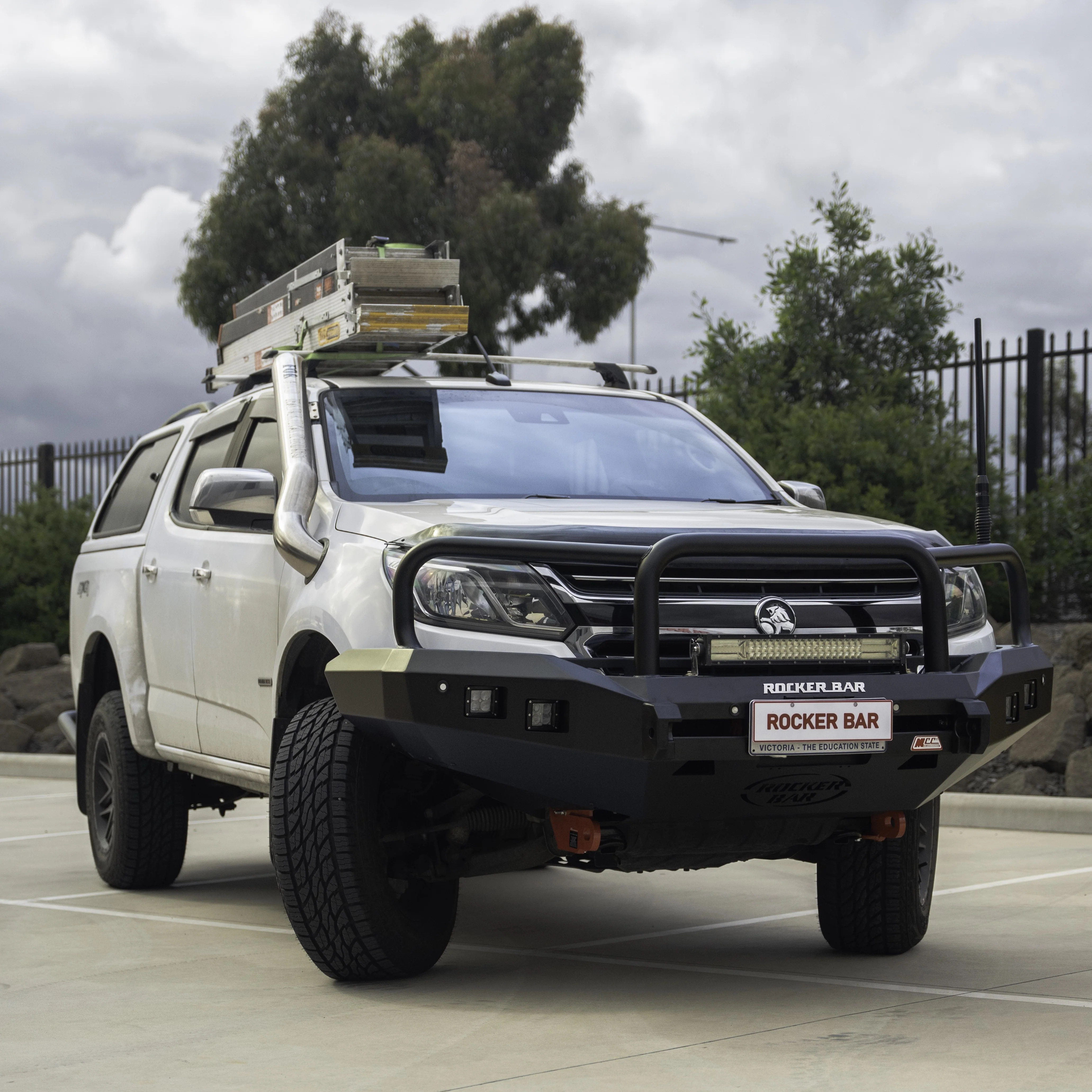 Colorado RG Trail Blazer 2017-2020 078-02SQ Rocker Bull Bar Triple Loops Package - SKU MCC-07005-7802SQ - Image 4