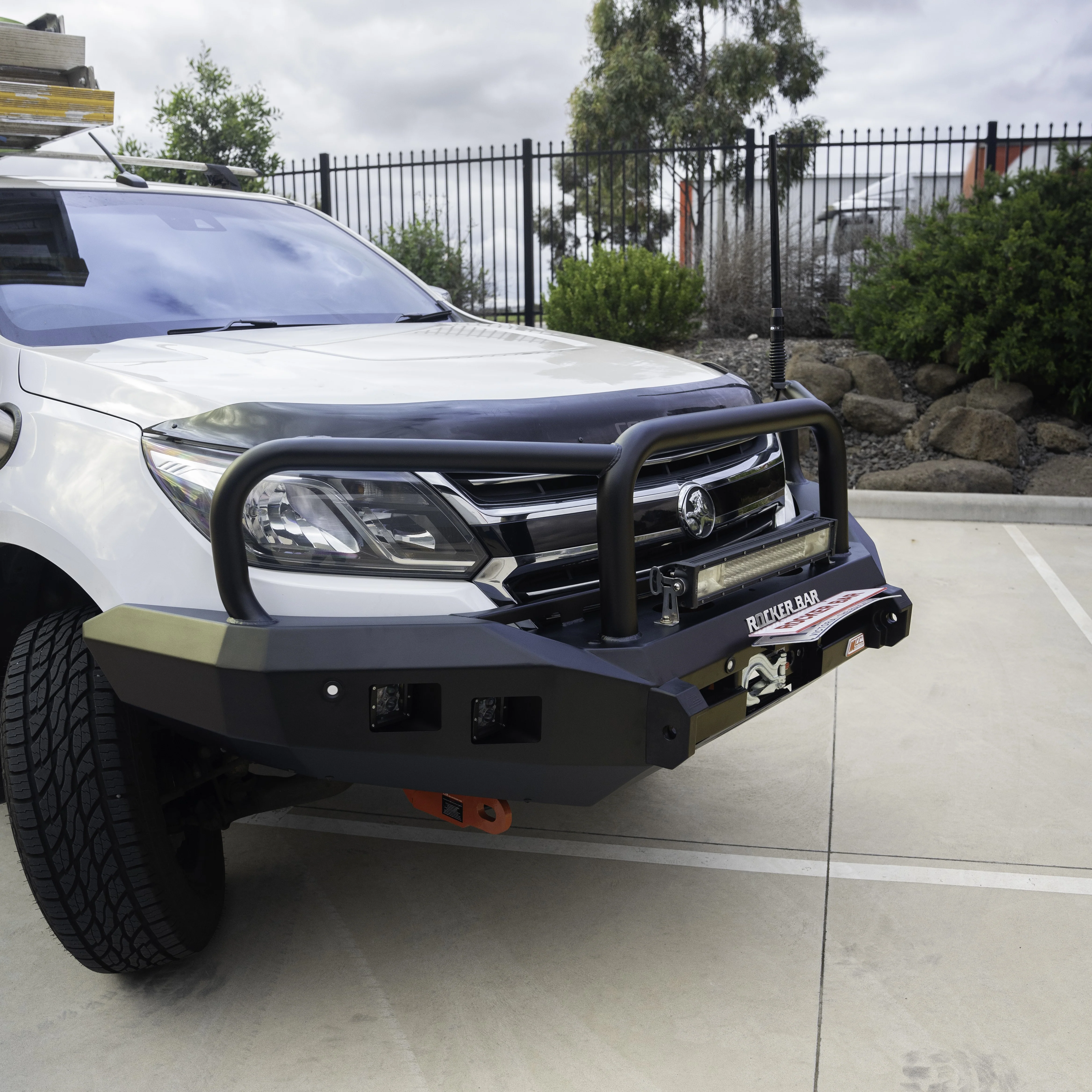 Colorado RG Trail Blazer 2017-2020 078-02SQ Rocker Bull Bar Triple Loops Package - SKU MCC-07005-7802SQ - Image 6