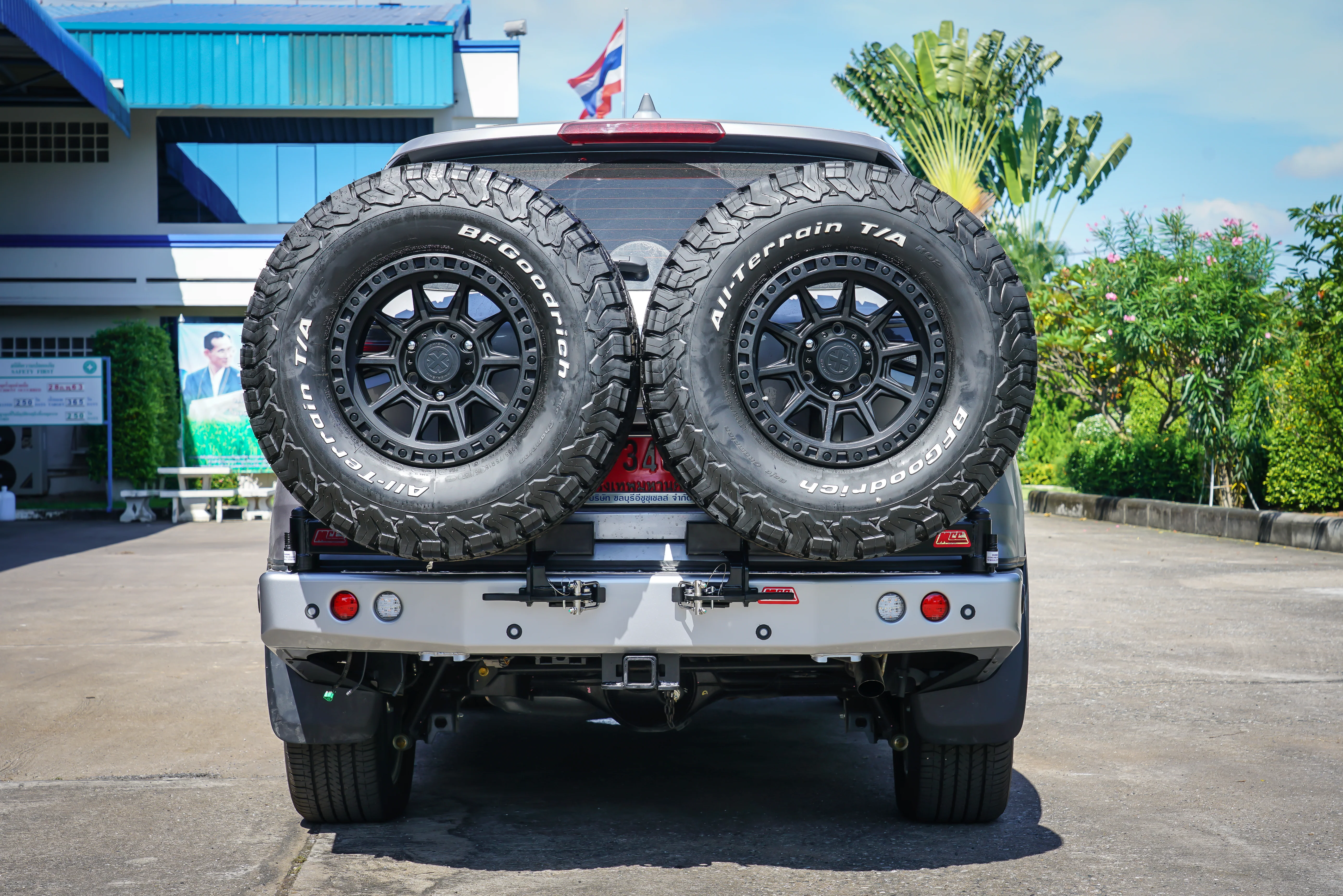 MUX Gen 3 2020-On 022-02 Rear Wheel Carrier Dual Wheels Carrier Package - SKU MCC-08008-202PK1 - Image 7