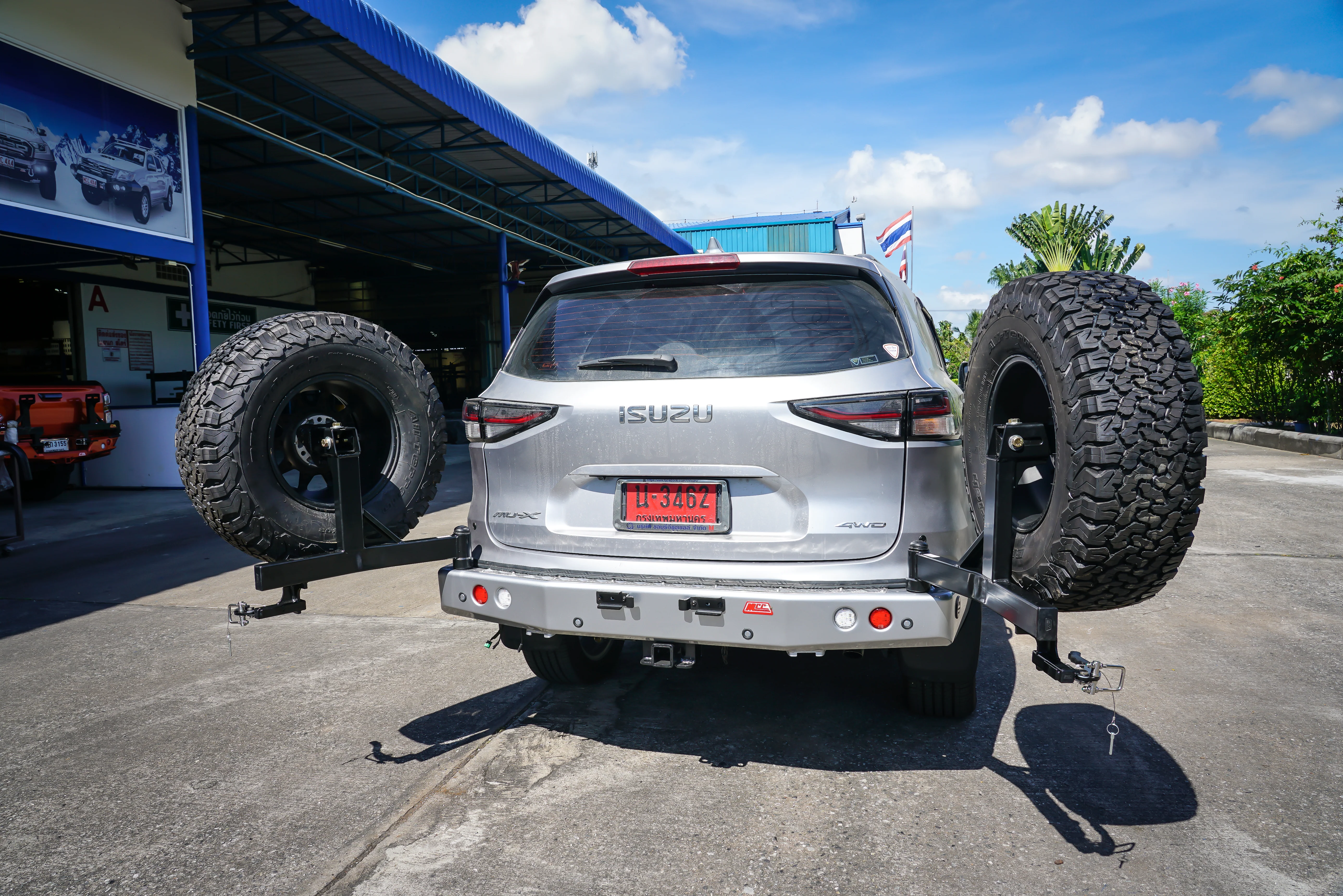MUX Gen 3 2020-On 022-02 Rear Wheel Carrier Dual Wheels Carrier Package - SKU MCC-08008-202PK1 - Image 8