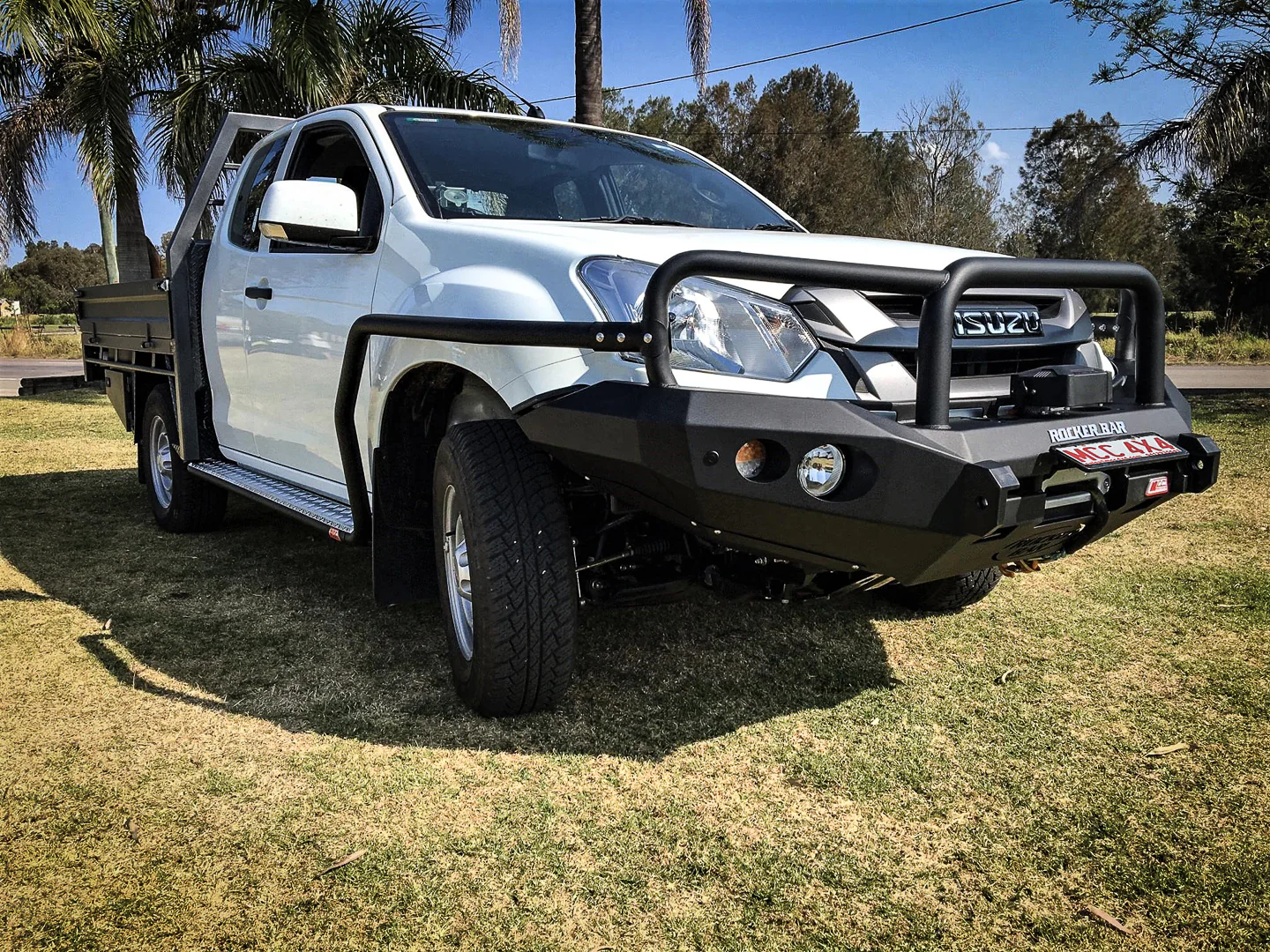 MUX RF 2013-2016 078-02SQ Rocker Bull Bar Triple Loops Package - SKU MCC-08003-7802SQ - Image 2