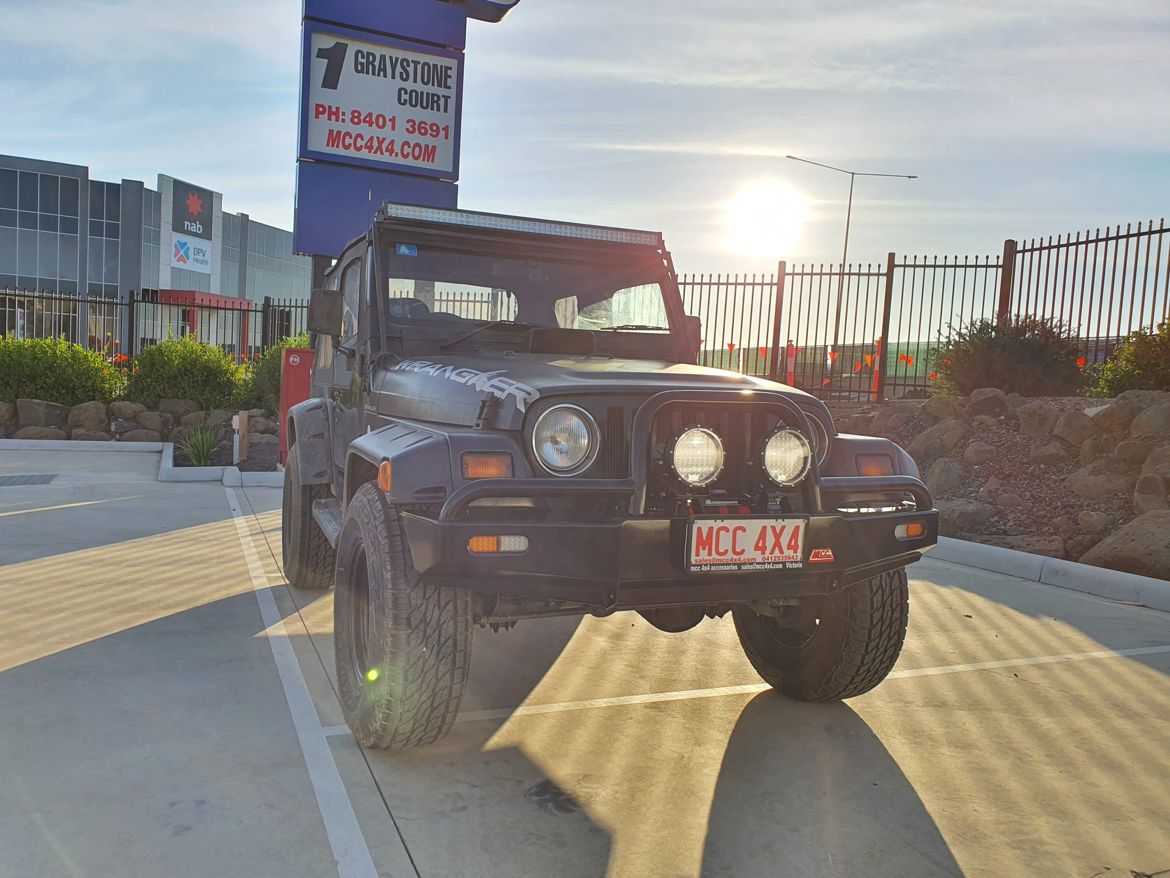 Jeep Wrangler Tj 97-06 004-01 Single Loop Bulbar Package (Foglight) - SKU MCC-12002-401 - Image 2