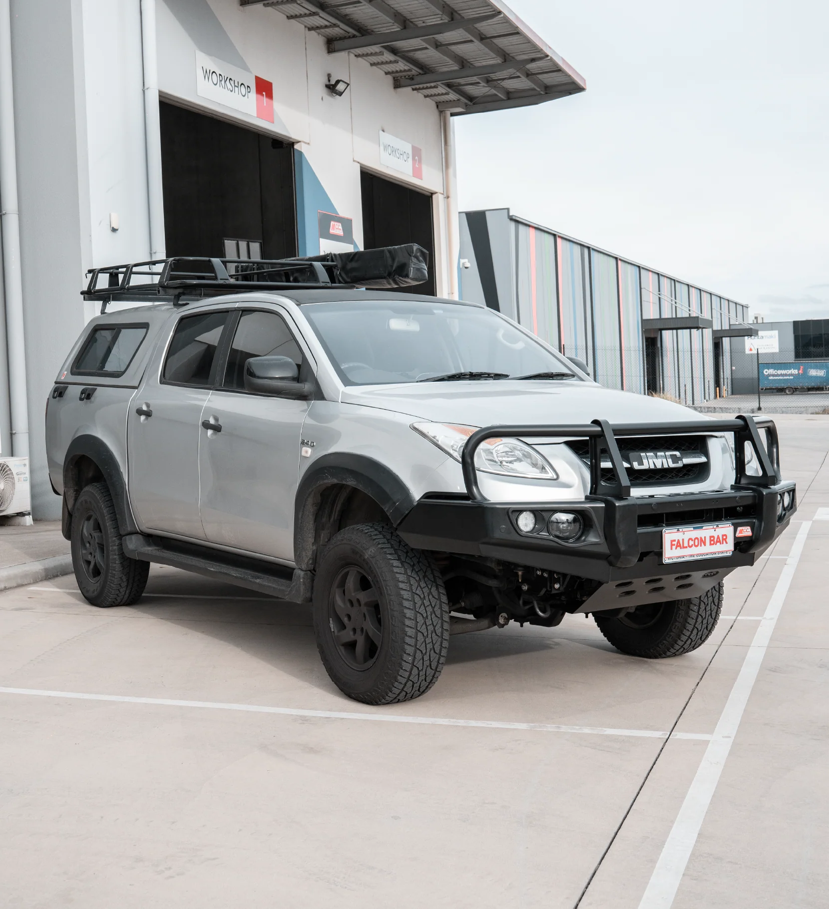 JMC Vigus 2012-2018 707-02 Falcon Bull Bar Black A-Frame Package (LED Foglight) - SKU MCC-13001-702FOGUP - Image 2