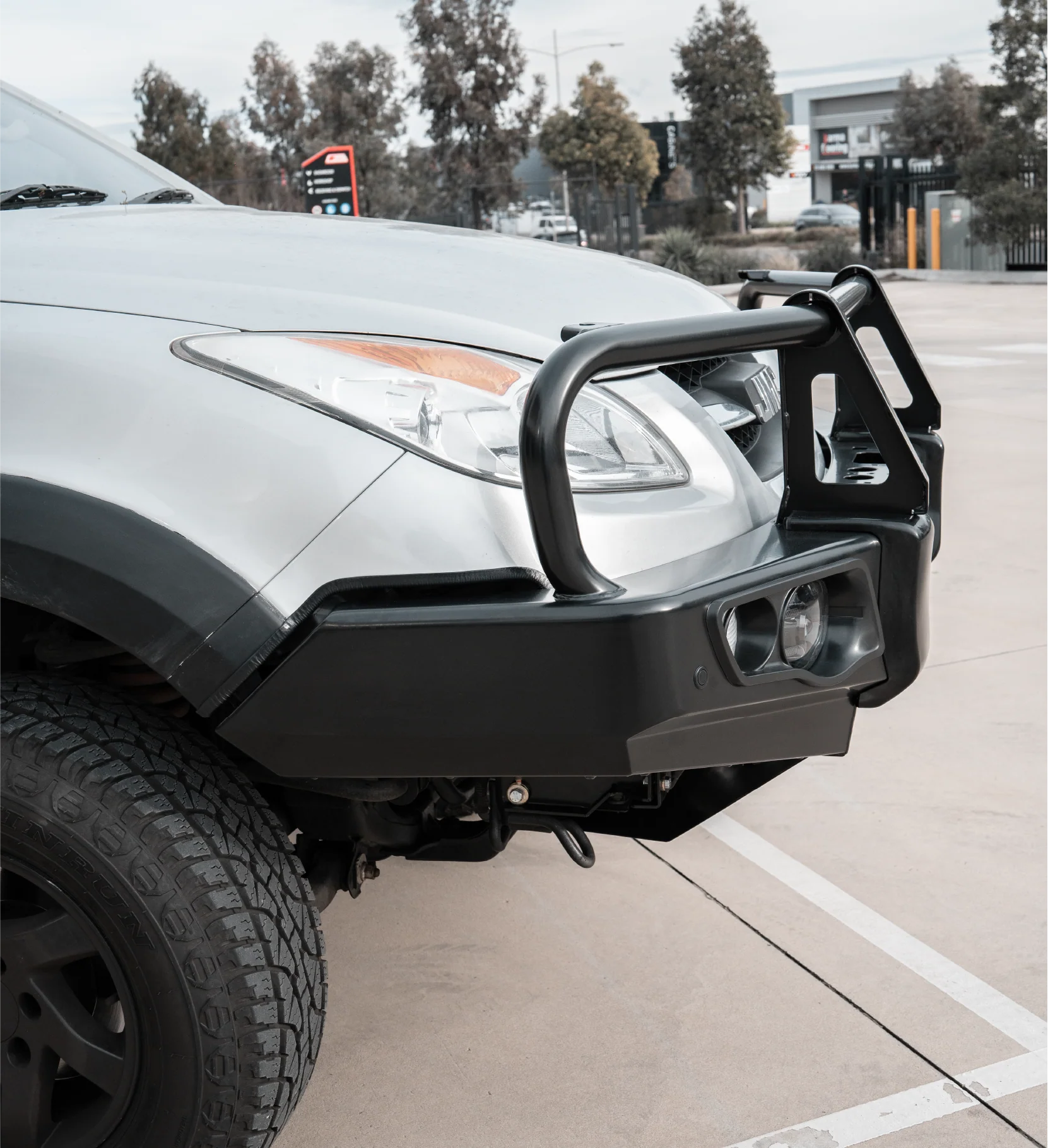 JMC Vigus 2012-2018 707-02 Falcon Bull Bar Black A-Frame Package (LED Foglight) - SKU MCC-13001-702FOGUP - Image 6