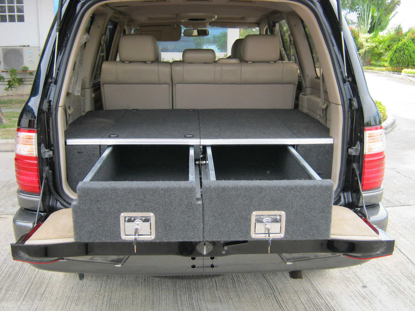 Land Cruiser 100 series 1998-2007 4401 Galvanised Steel Carpet Dual Drawer System - SKU MCC-01007-4401 - Image 3