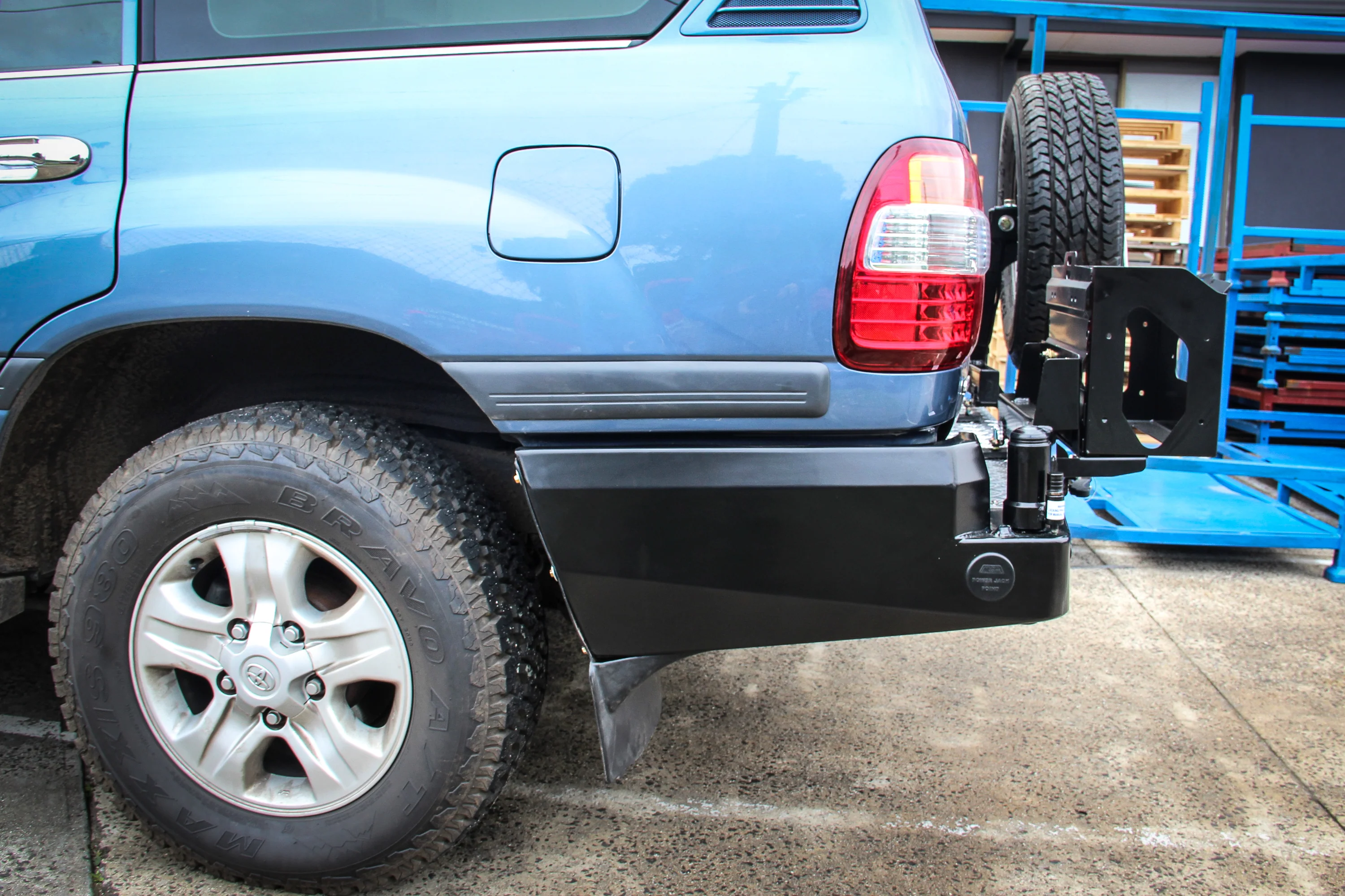 Land Cruiser 100/105 series 1998-2007 022-02 Rear Wheel Carrier Dual Wheels Carrier Package - SKU MCC-01007-202PK1 - Image 5