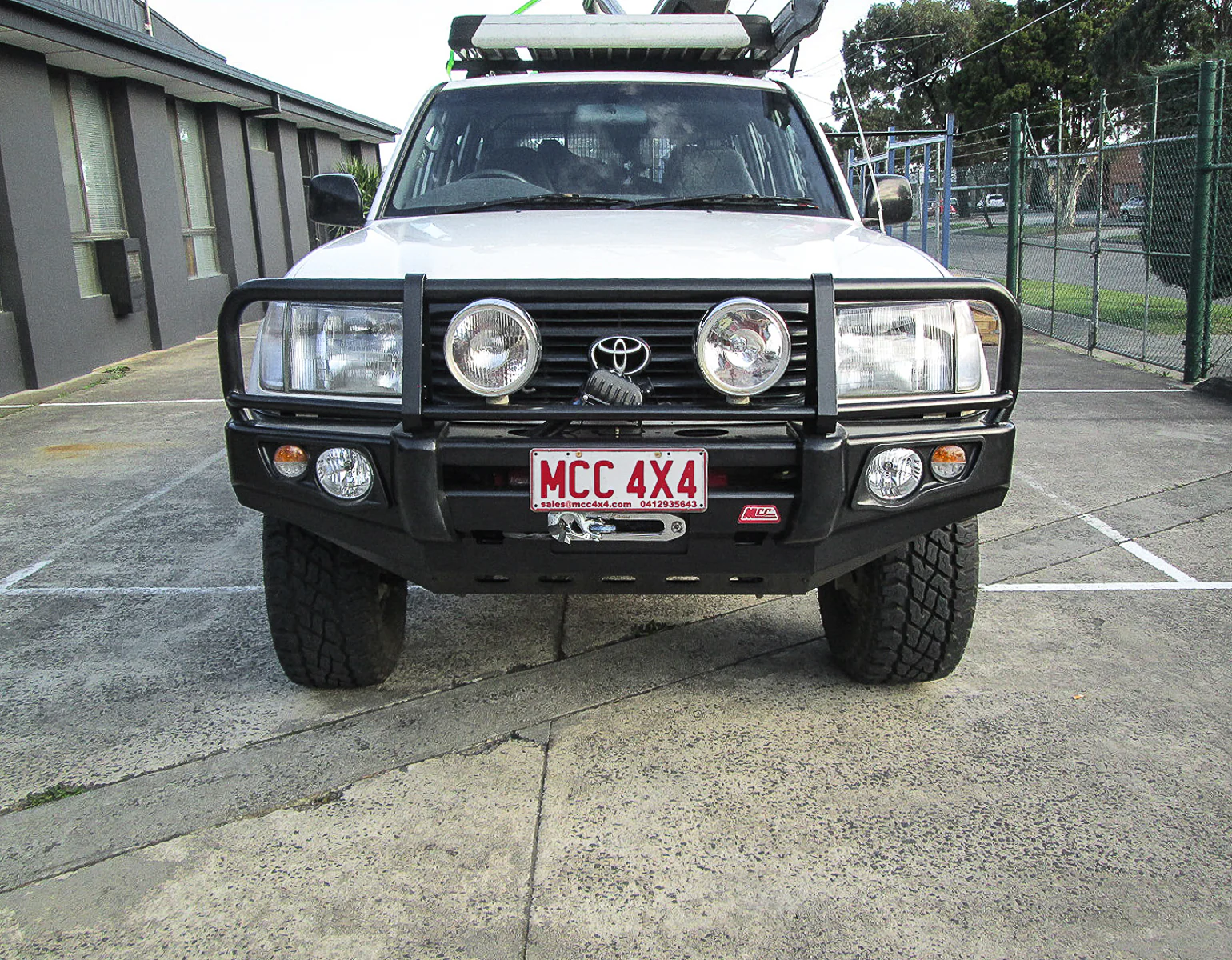 Land Cruiser 105 series 1998-2007 707-02 Falcon Bull Bar Black A-Frame Package (LED Foglight) - SKU MCC-01014-702FOGUP - Image 3